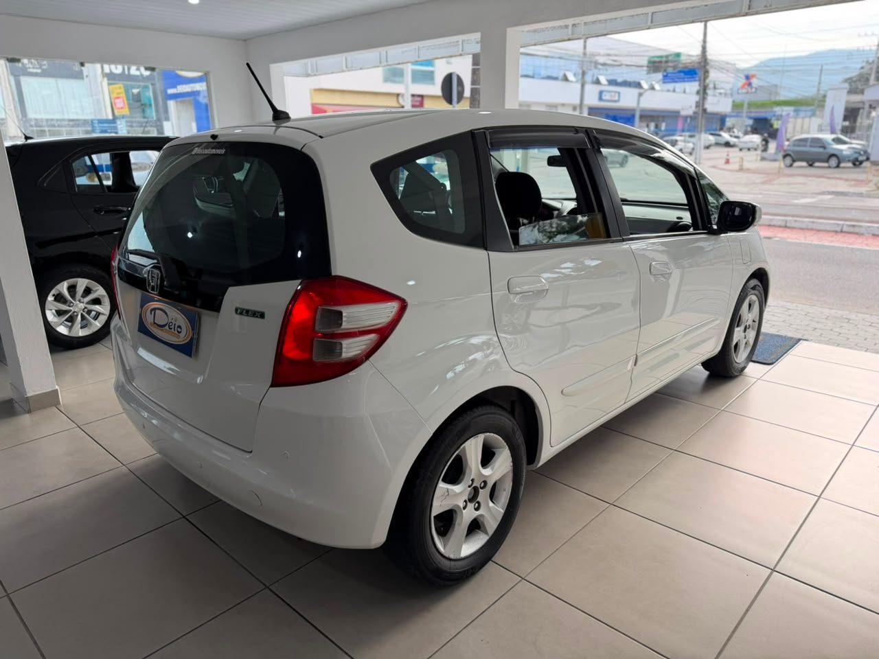 Honda Fit LX 1.4/ 1.4 Flex 8V/16V 5p Aut. 2012