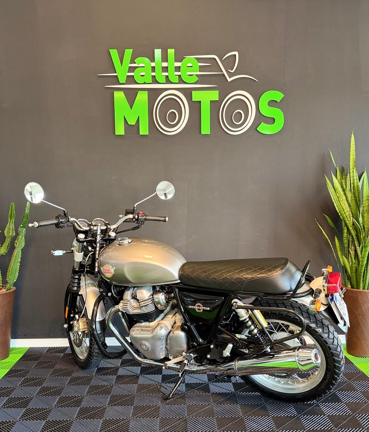 Royal Enfield Interceptor I/ INT 650 2020
