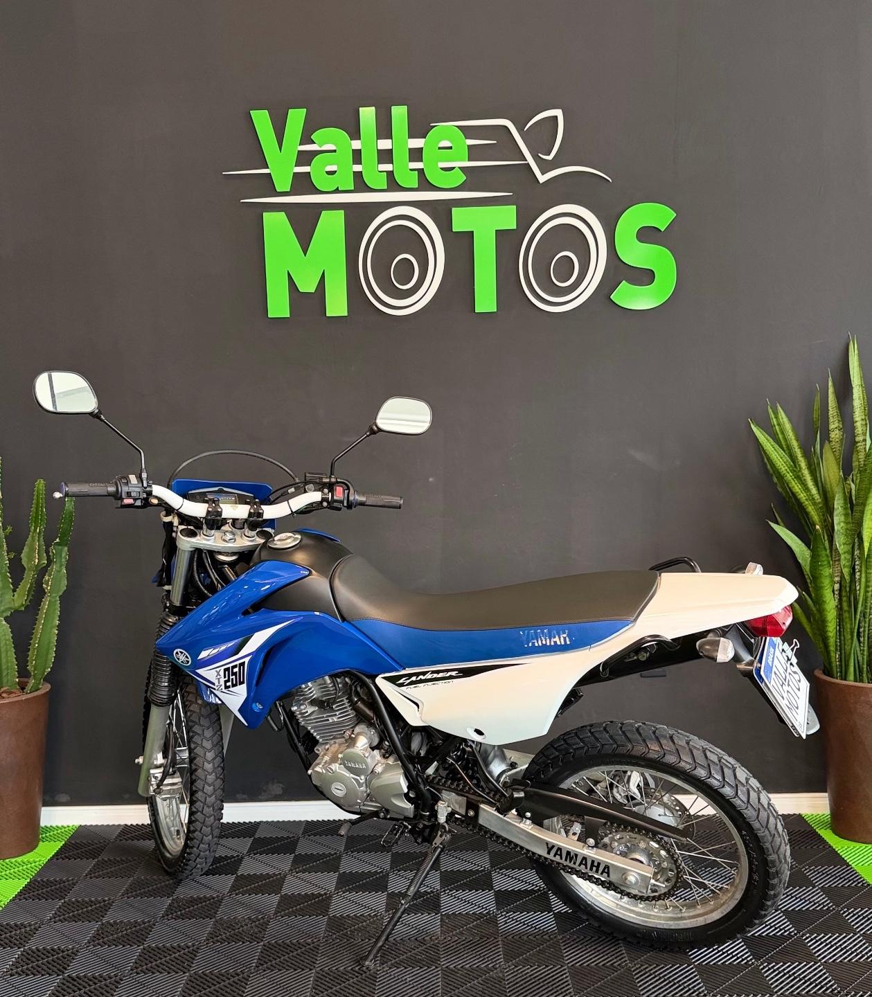 Yamaha XTZ 250 LANDER 249cc/LANDER BLUEFLEX/ABS 2015