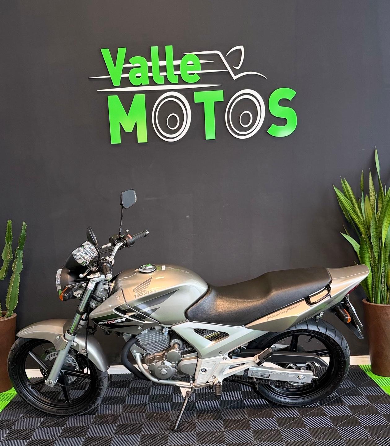 Honda CBX 250 TWISTER 2008