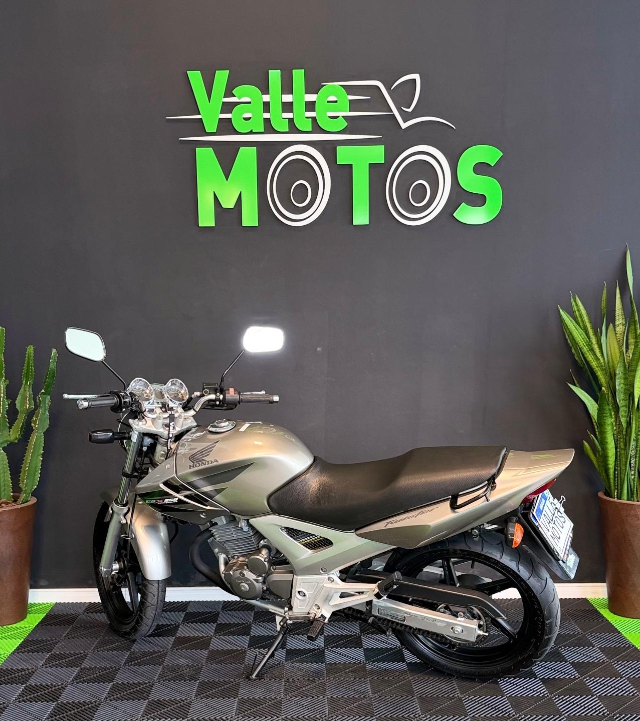 Honda CBX 250 TWISTER 2008