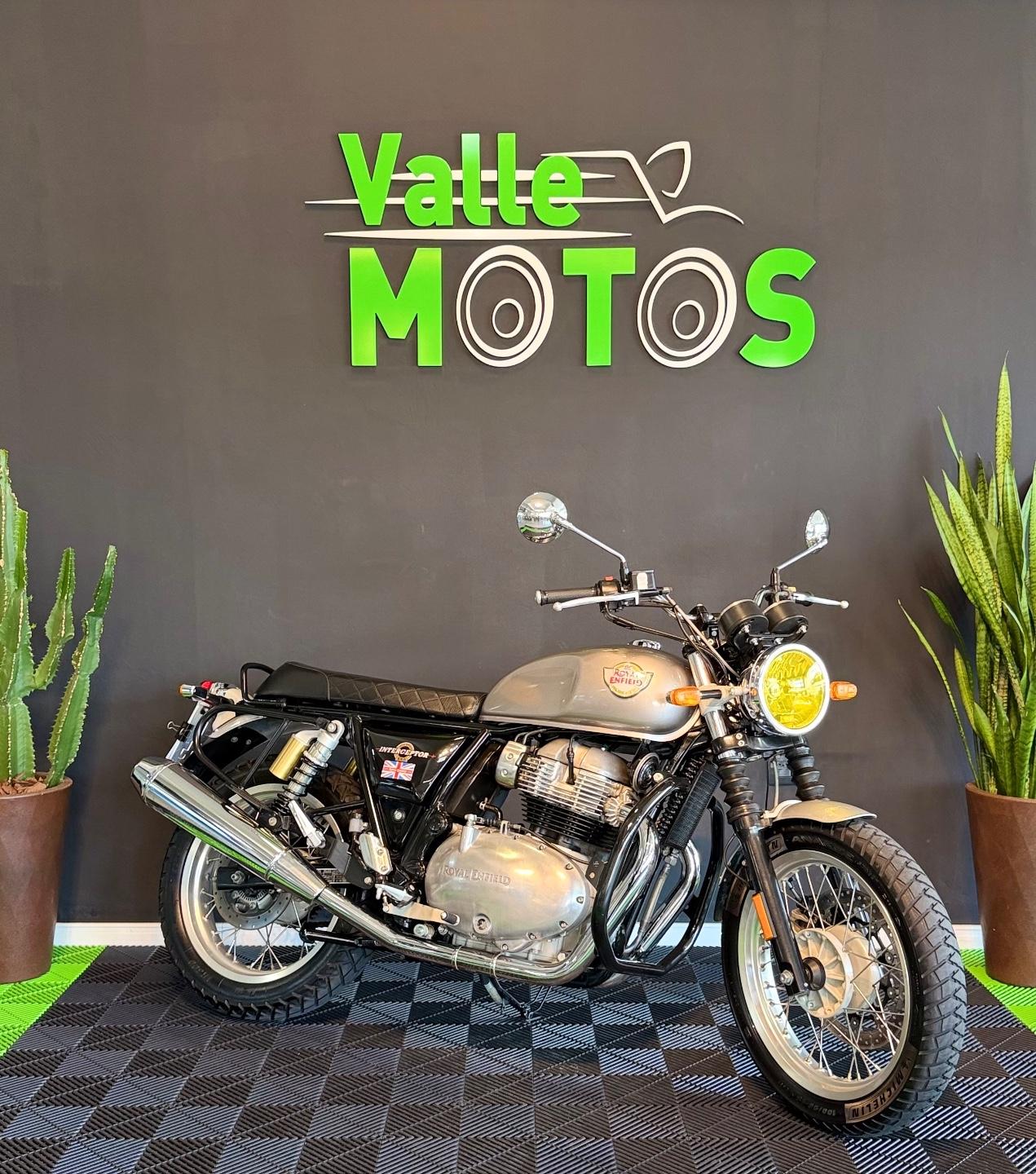 Royal Enfield Interceptor I/ INT 650 2020