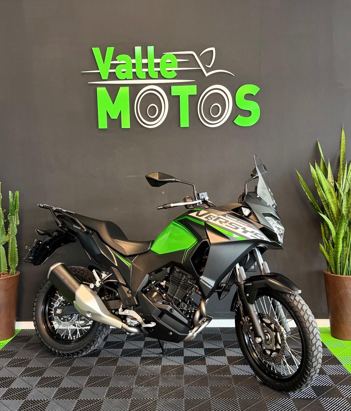 Kawasaki Versys 300x 2024