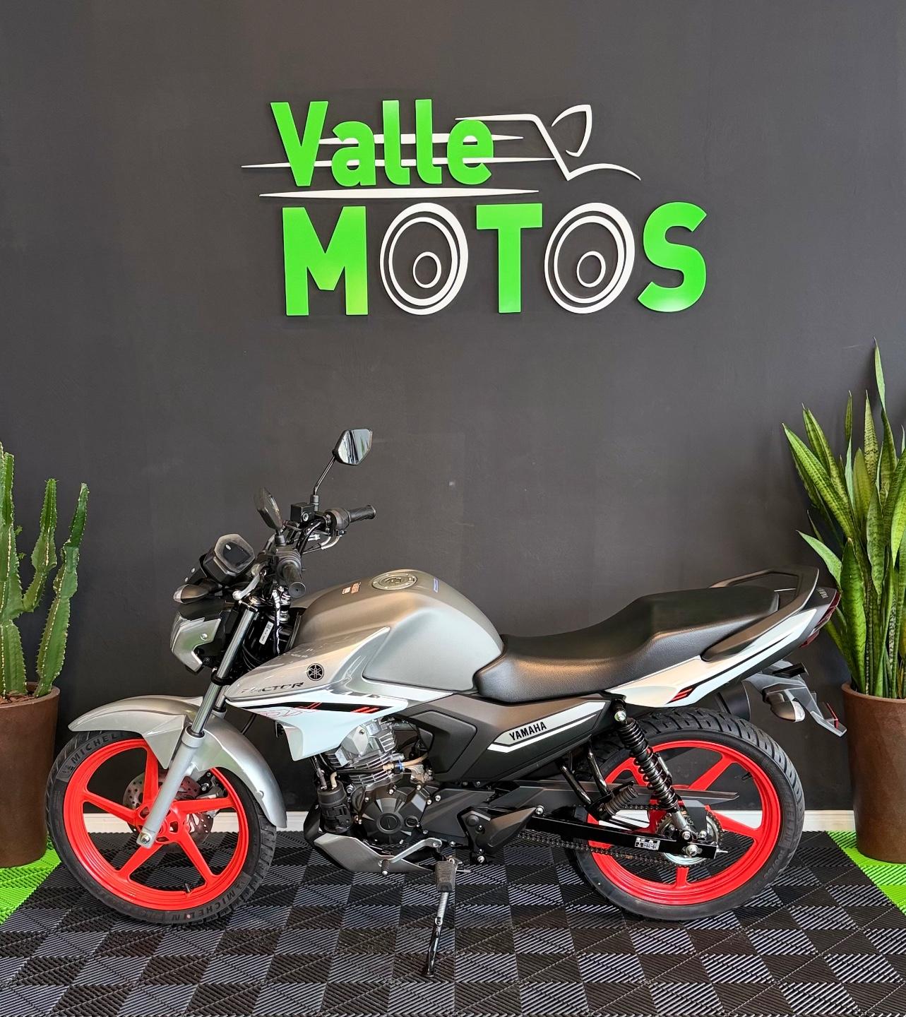 Yamaha YBR 150 FACTOR DX FLEX 2026