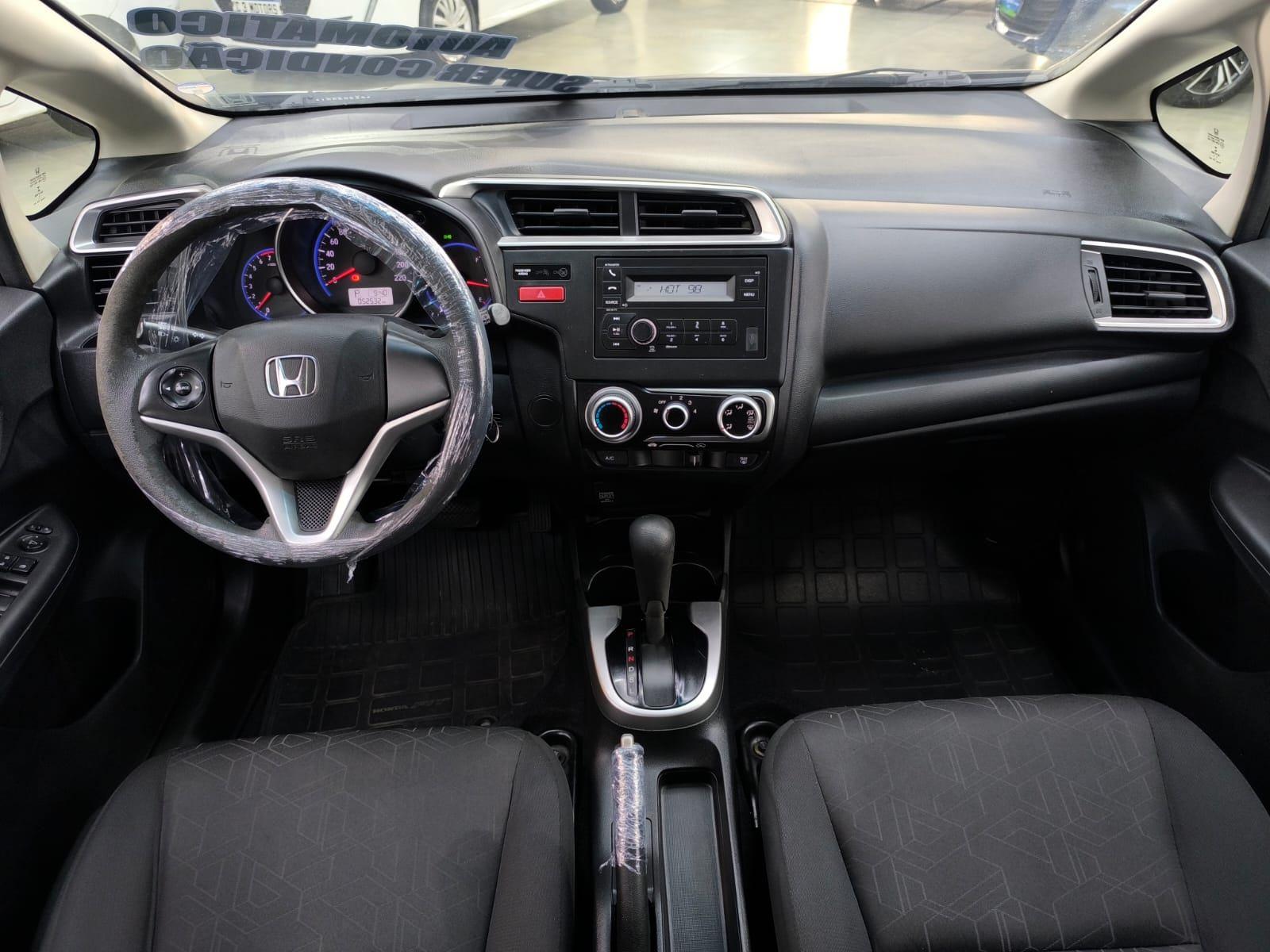 Foto numero 6 do veiculo Honda Fit LX 1.5 Flexone 16V 5p Aut.  - Prata - 2015/2016