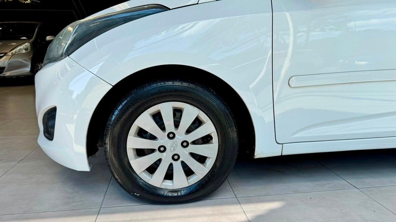 Hyundai HB20S 1.0M COMF 2015