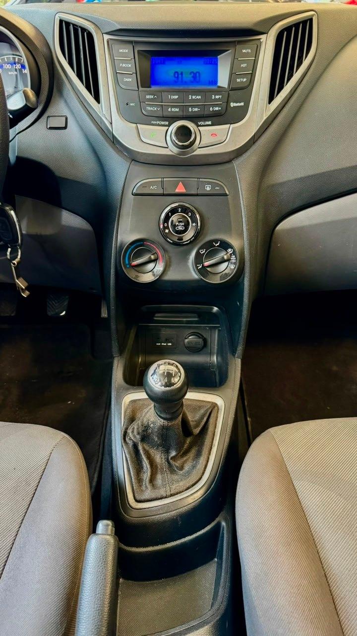 Hyundai HB20S 1.0M COMF 2015