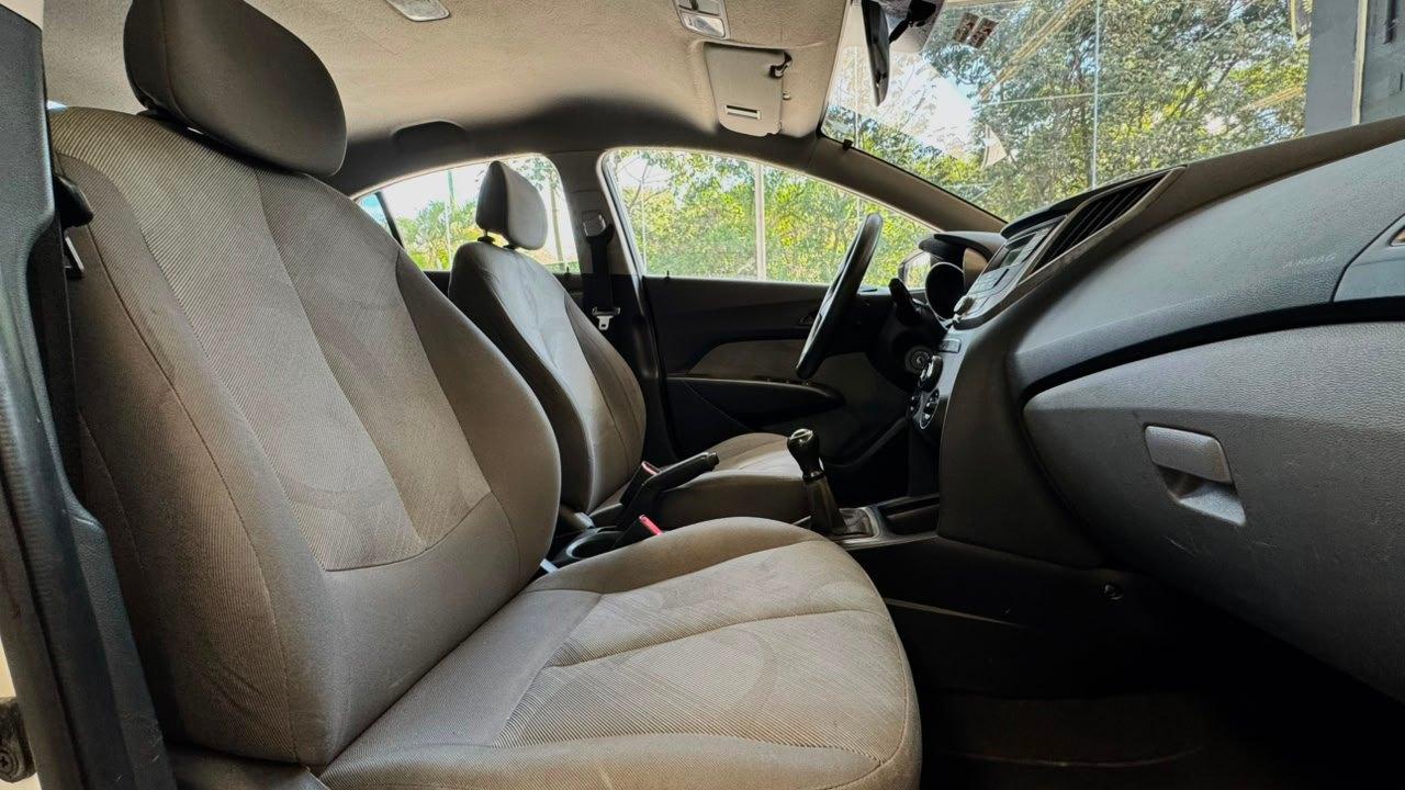 Hyundai HB20S 1.0M COMF 2015