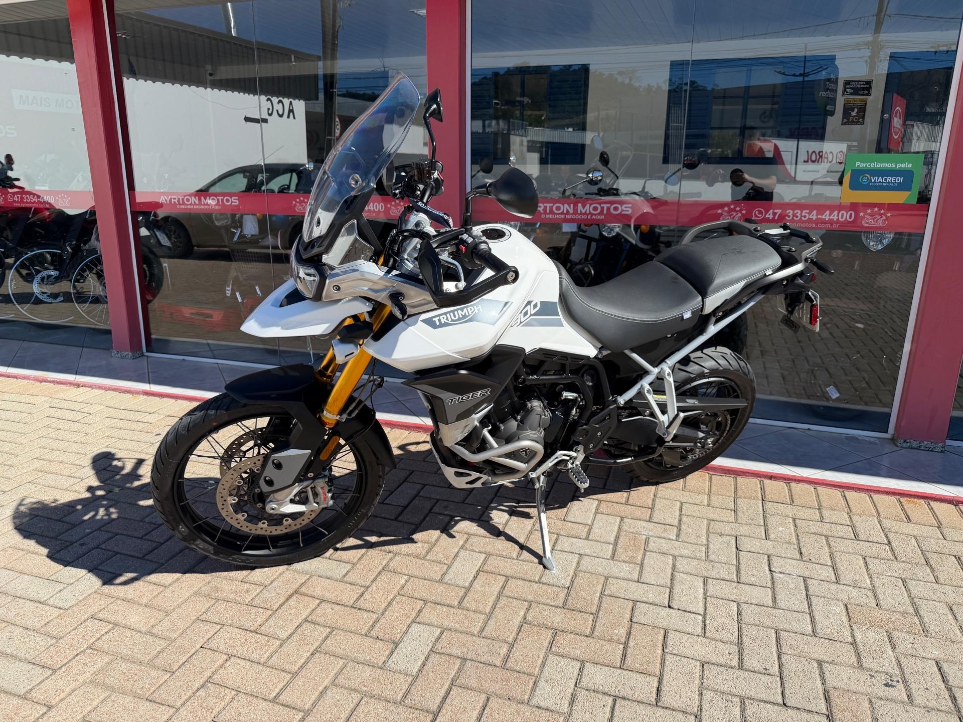 Foto numero 2 do veiculo Triumph Tiger 900 RALLY PRO  - Branca - 2020/2020