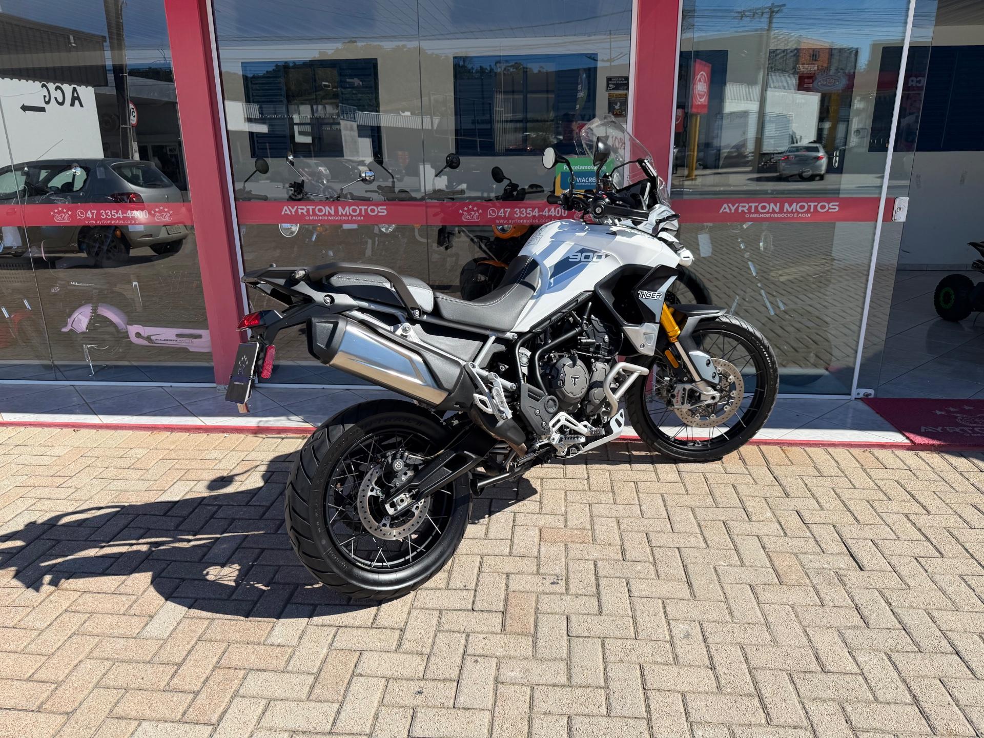Foto numero 3 do veiculo Triumph Tiger 900 RALLY PRO  - Branca - 2020/2020