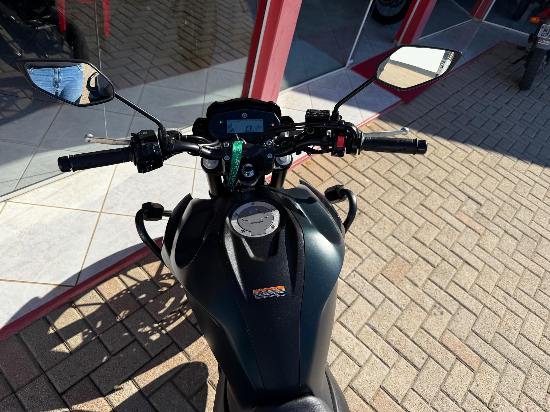 Foto numero 5 do veiculo Yamaha Fazer 250 FZ25 250 FAZER FLEX  - Verde - 2023/2024