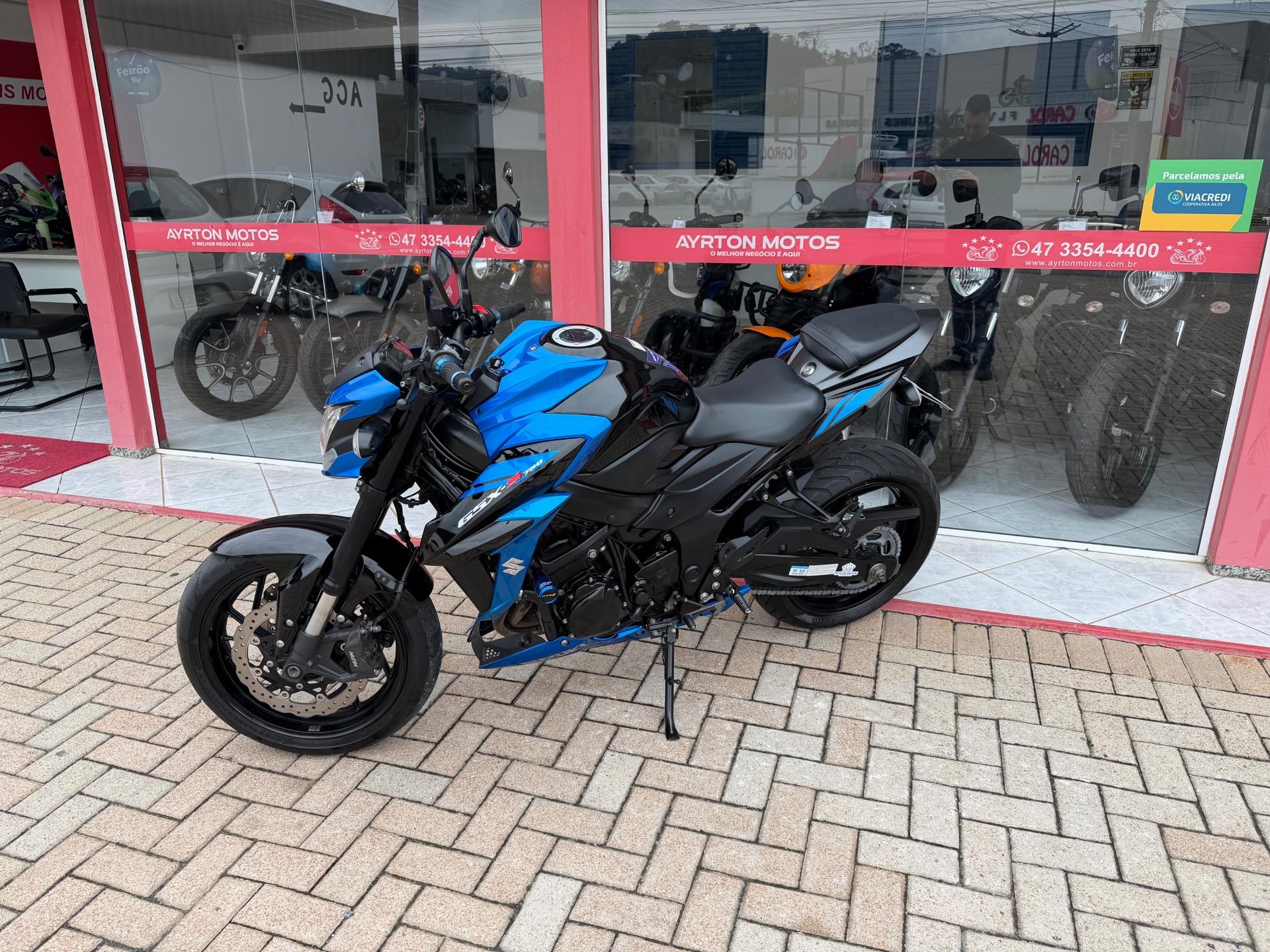 Foto numero 2 do veiculo Suzuki GSX-S 750 A - Azul - 2018/2019