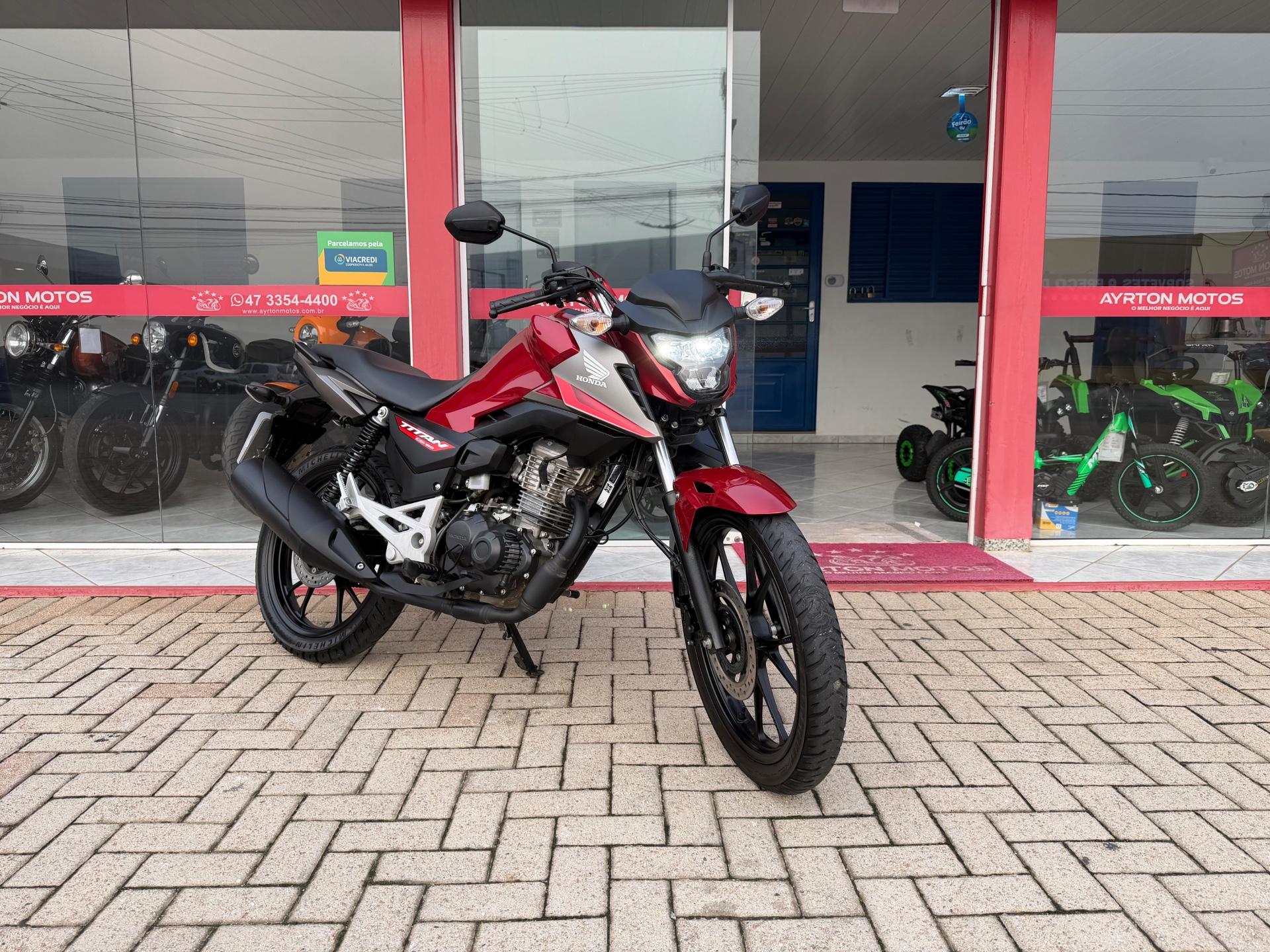 Foto numero 1 do veiculo Honda CG-160 TITAN FLEXONE/Ed.Especial 40 Anos - Vermelha - 2025/2025