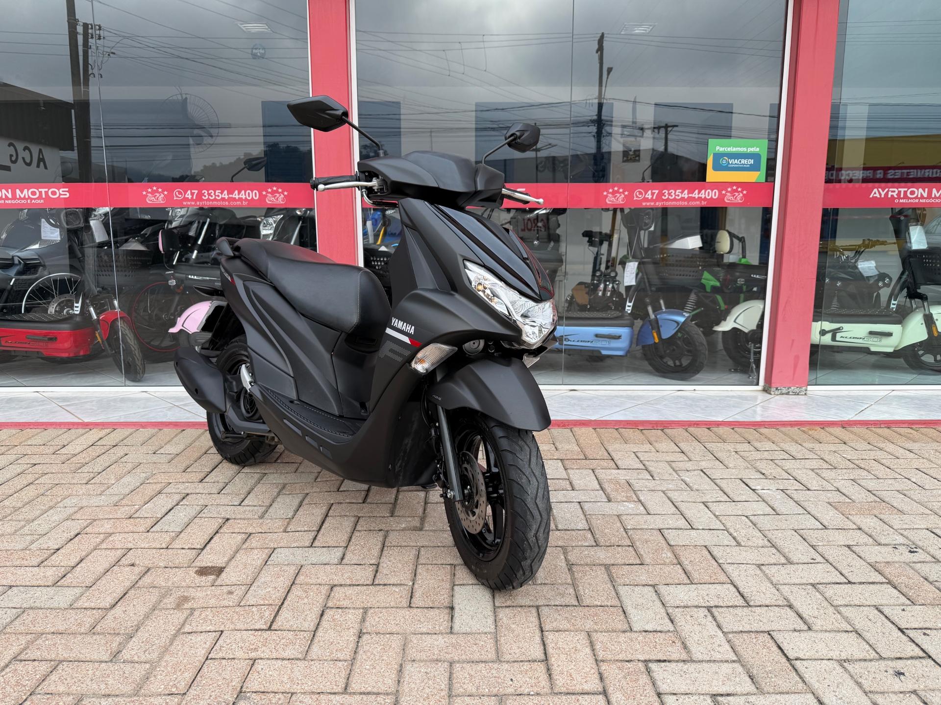 Foto numero 4 do veiculo Yamaha Fluo 125 ABS - Preta - 2024/2025
