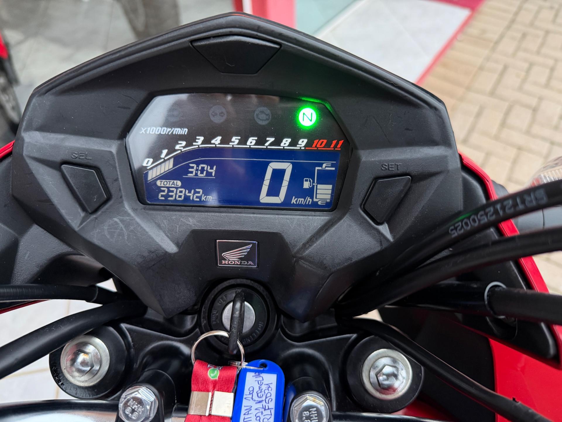 Foto numero 6 do veiculo Honda CG-160 TITAN FLEXONE/Ed.Especial 40 Anos  - Vermelha - 2021/2021