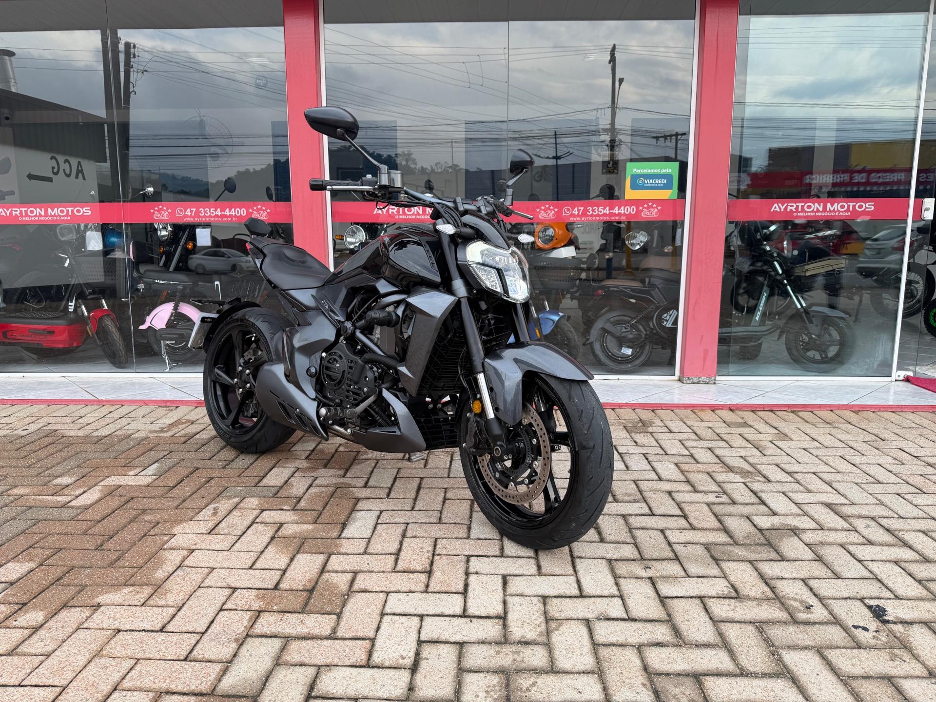Foto numero 1 do veiculo Zontes V 350 JTA/ V350 - Preta - 2024/2025