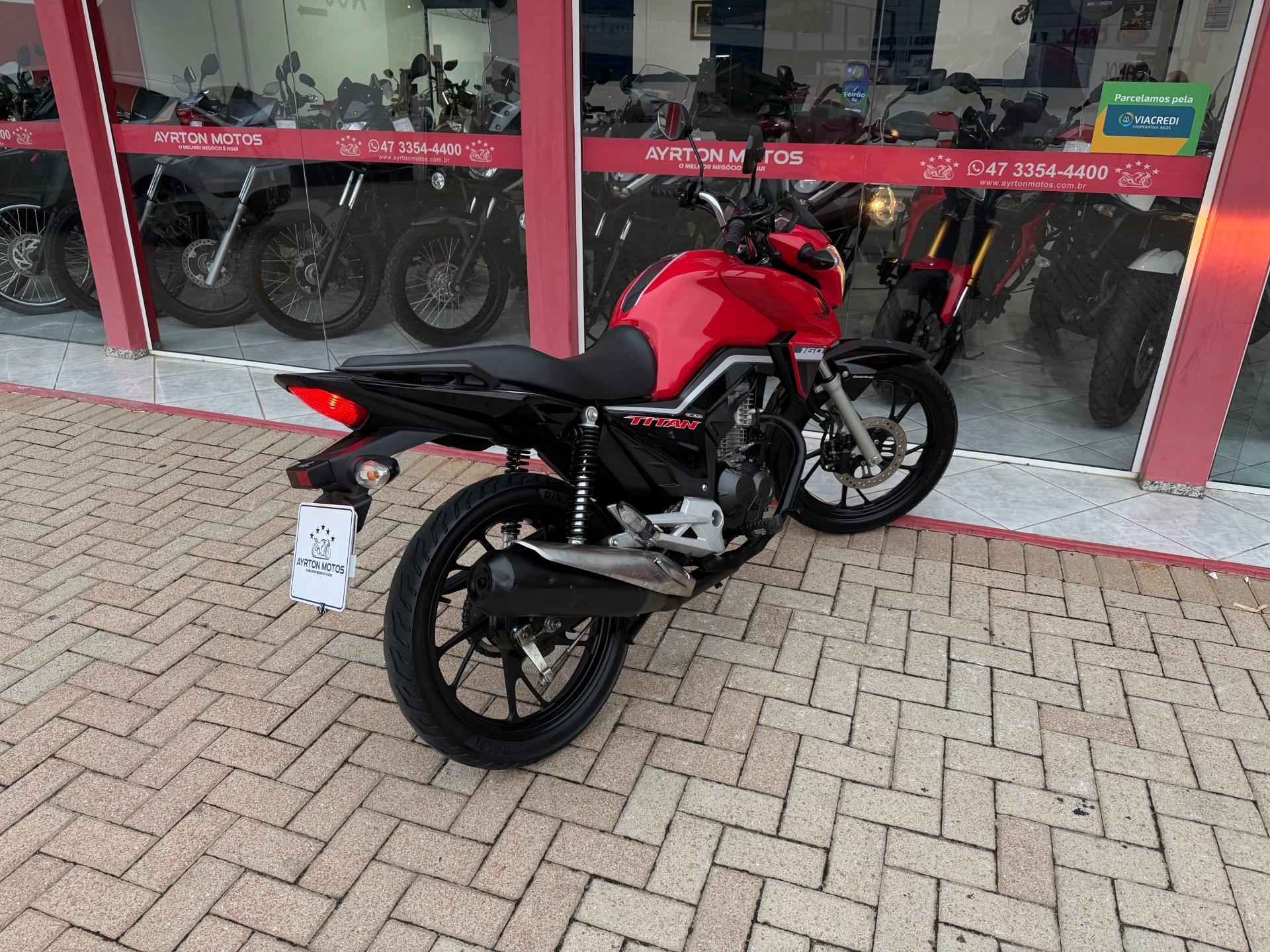 Foto numero 3 do veiculo Honda CG-160 TITAN FLEXONE/Ed.Especial 40 Anos  - Vermelha - 2021/2021