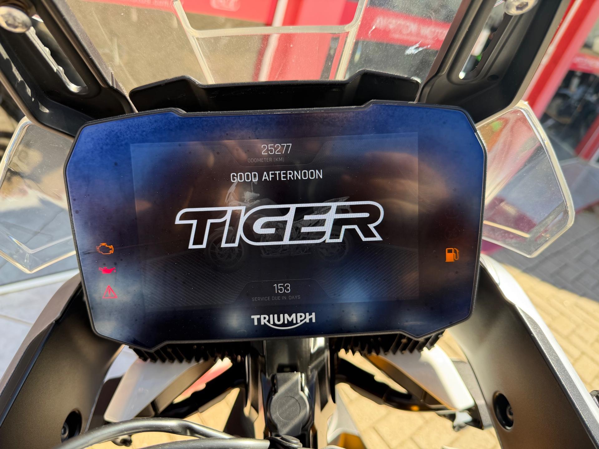 Foto numero 6 do veiculo Triumph Tiger 900 RALLY PRO  - Branca - 2020/2020