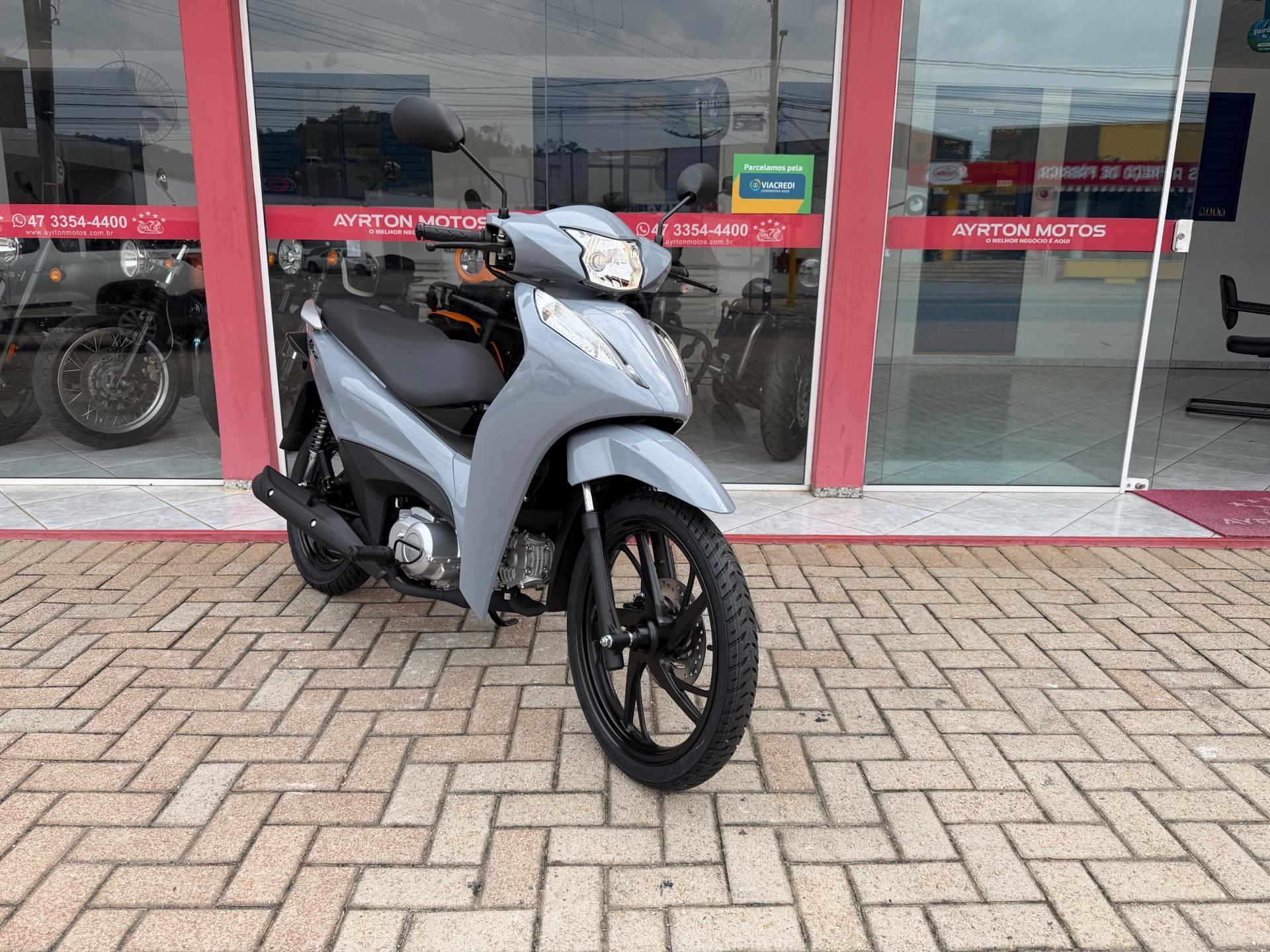 Foto numero 1 do veiculo Honda Biz 125 125 EX/ 125 EX FLEX  - Cinza - 2026/2027