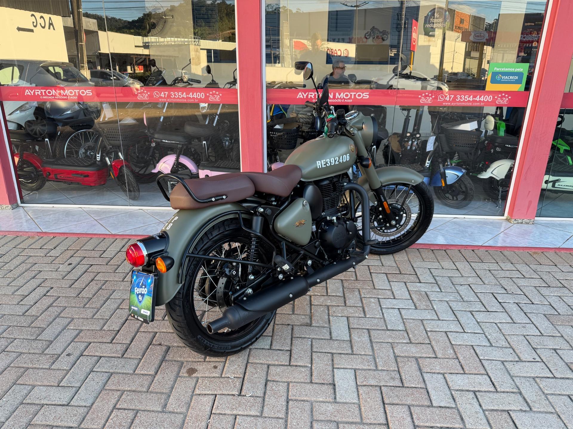 Foto numero 3 do veiculo Royal Enfield Classic 350 Signals - Cinza - 2024/2025