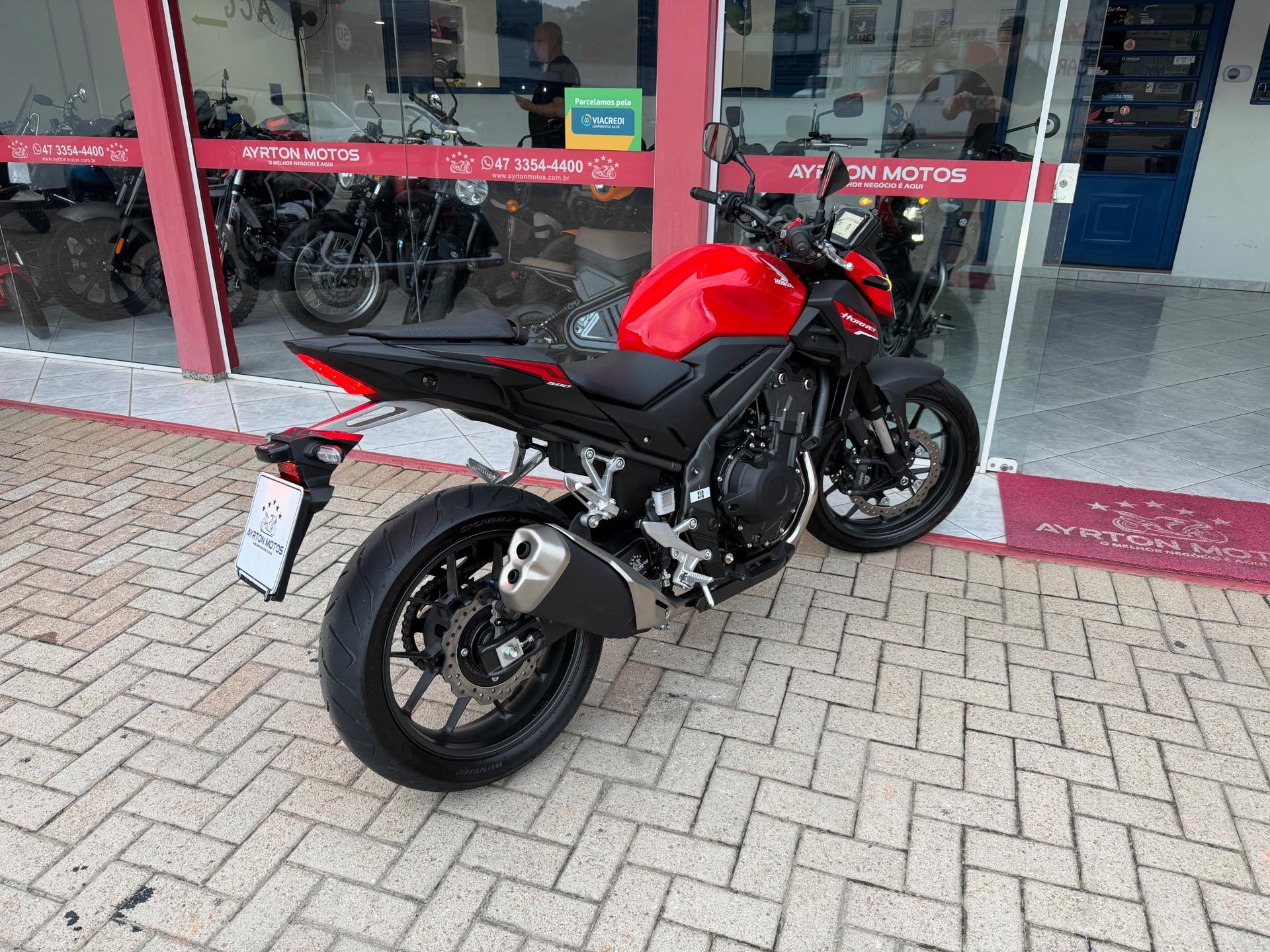 Foto numero 3 do veiculo Honda CB 500 HORNET - Vermelha - 2026/2026
