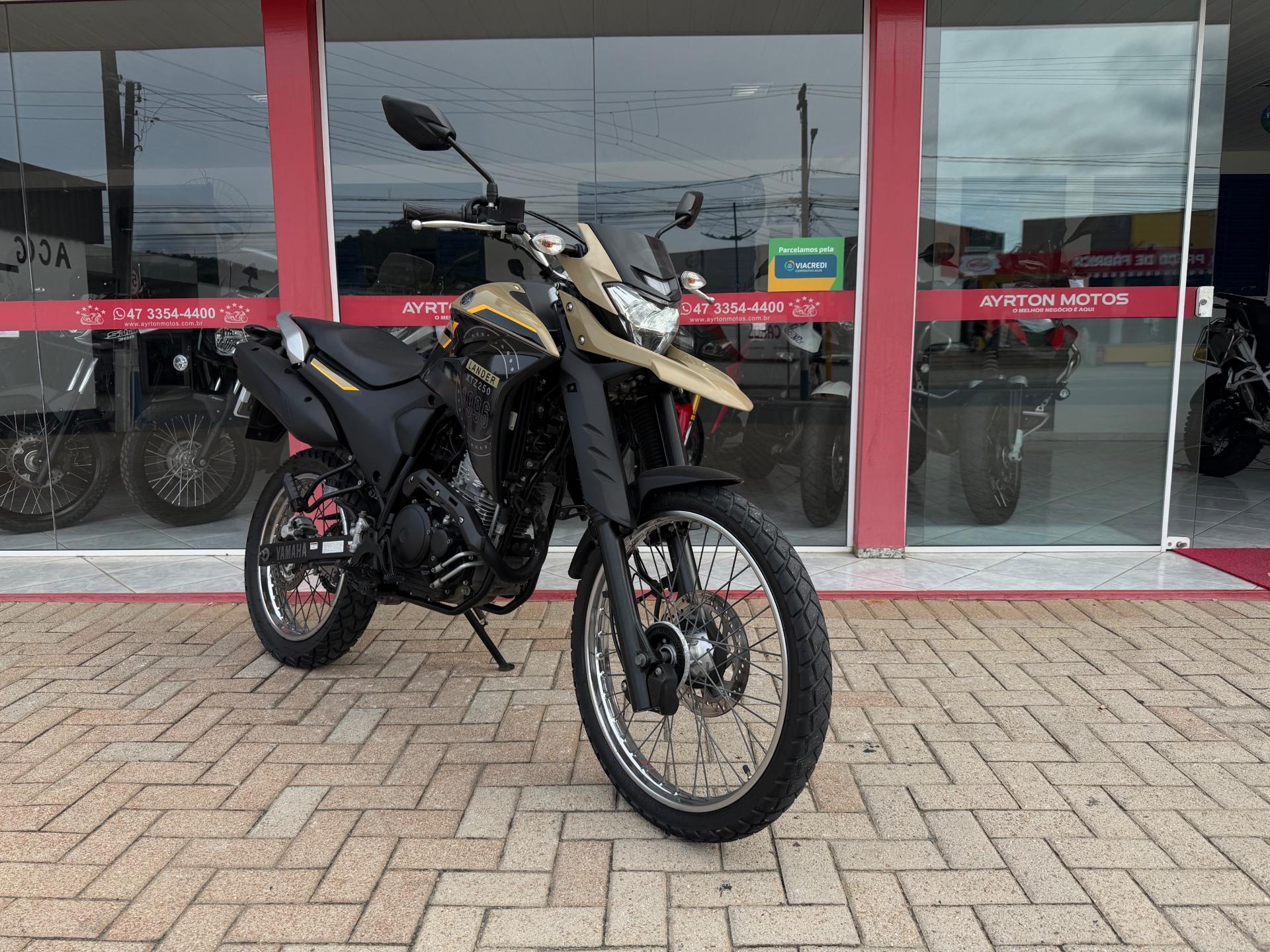 Foto numero 1 do veiculo Yamaha XTZ 250 LANDER 249cc/LANDER BLUEFLEX/ABS  - Bege - 2024/2024