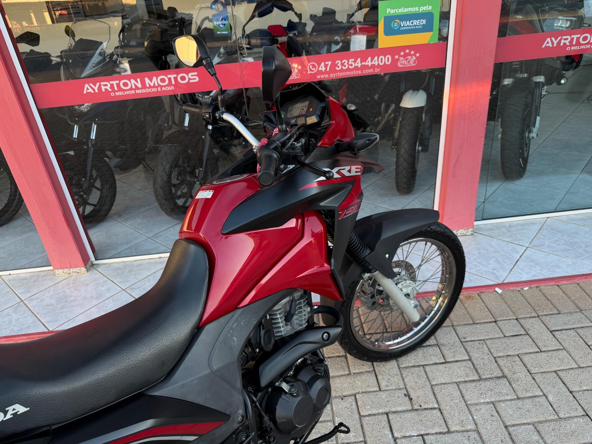 Foto numero 4 do veiculo Honda Xre 190/ Flex - Vermelha - 2021/2021