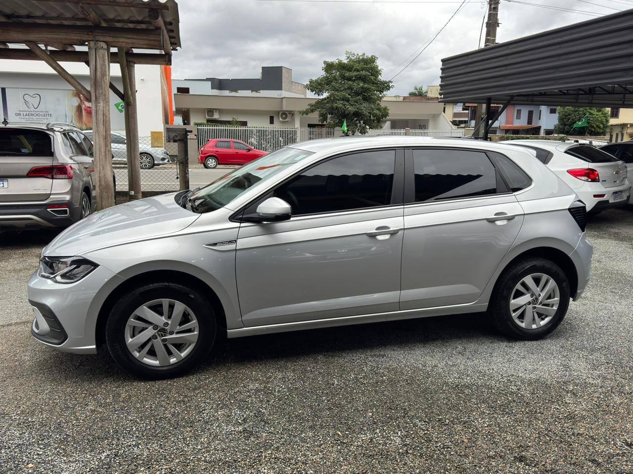 Foto numero 8 do veiculo Volkswagen Polo Comfortline TSI 1.0 Flex 12V Aut.  - Prata - 2022/2023