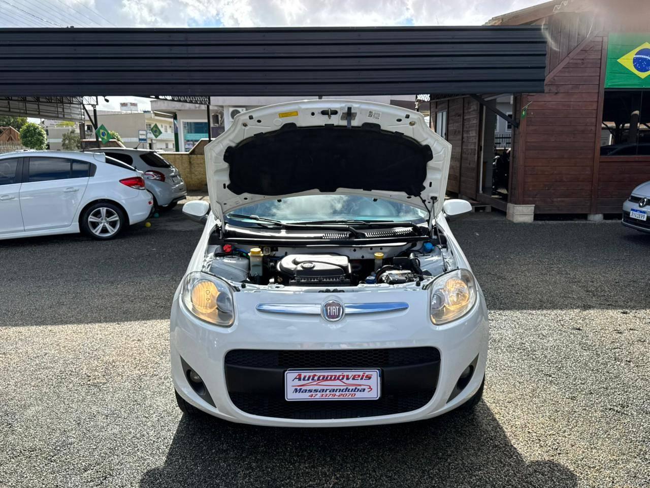 Foto numero 8 do veiculo Fiat Palio ATTRA./ITÁLIA 1.4 EVO F.Flex 8V 5p  - Branca - 2013/2014