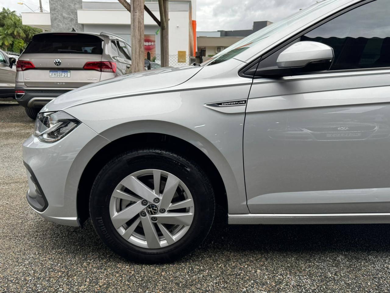 Foto numero 10 do veiculo Volkswagen Polo Comfortline TSI 1.0 Flex 12V Aut.  - Prata - 2022/2023