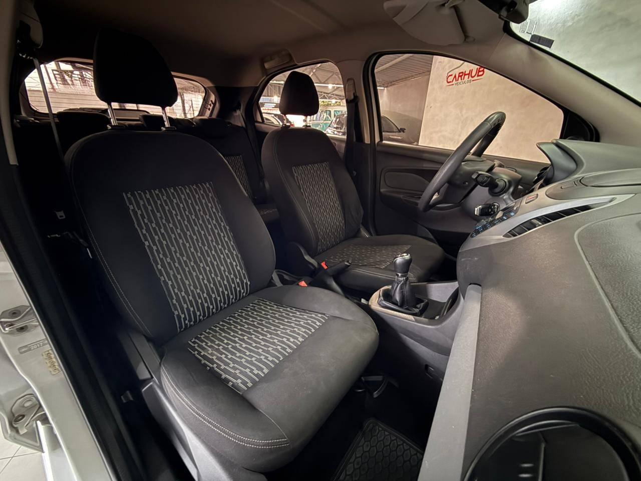 Foto numero 14 do veiculo Ford KA 1.0 SE/SE Plus TiVCT Flex 5p - Branca - 2017/2018