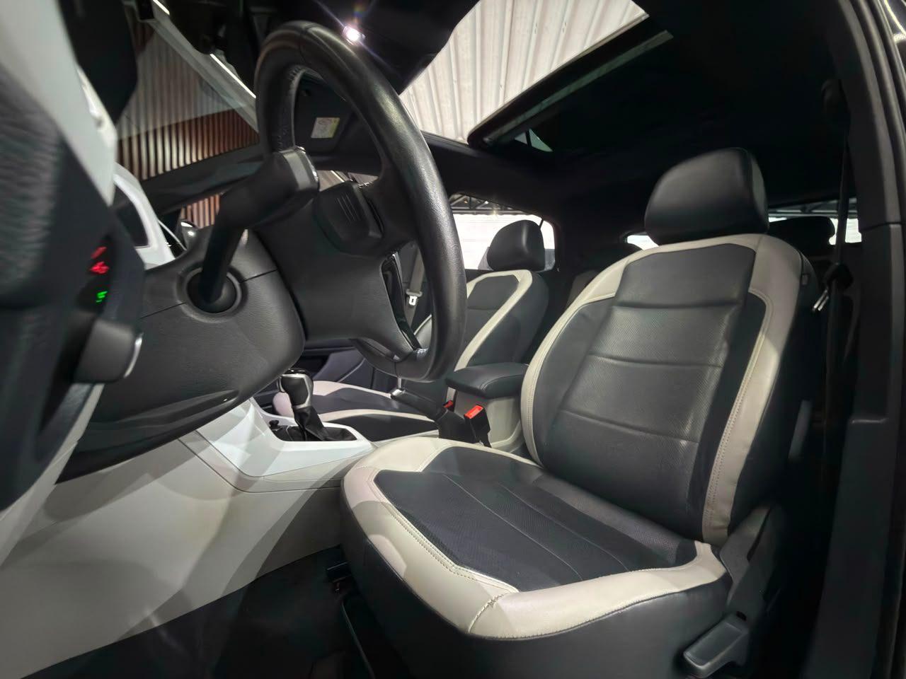 Foto numero 13 do veiculo Volkswagen T-Cross Hig. 250 TSI 1.4 Flex 16V 5p Aut  - Preta - 2020/2021