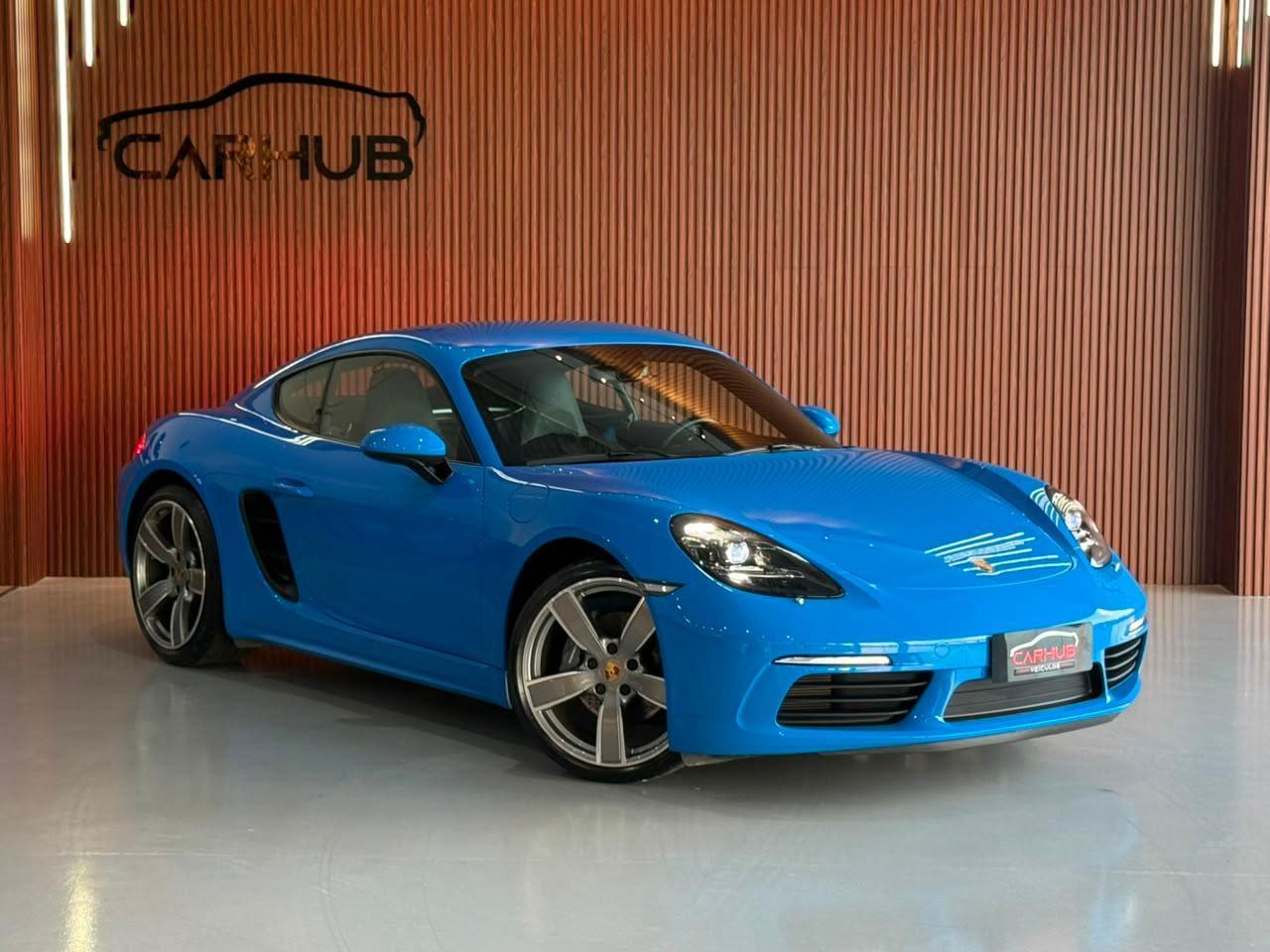 Foto numero 1 do veiculo Porsche 718 Cayman 2.0 300cv - Azul - 2023/2024