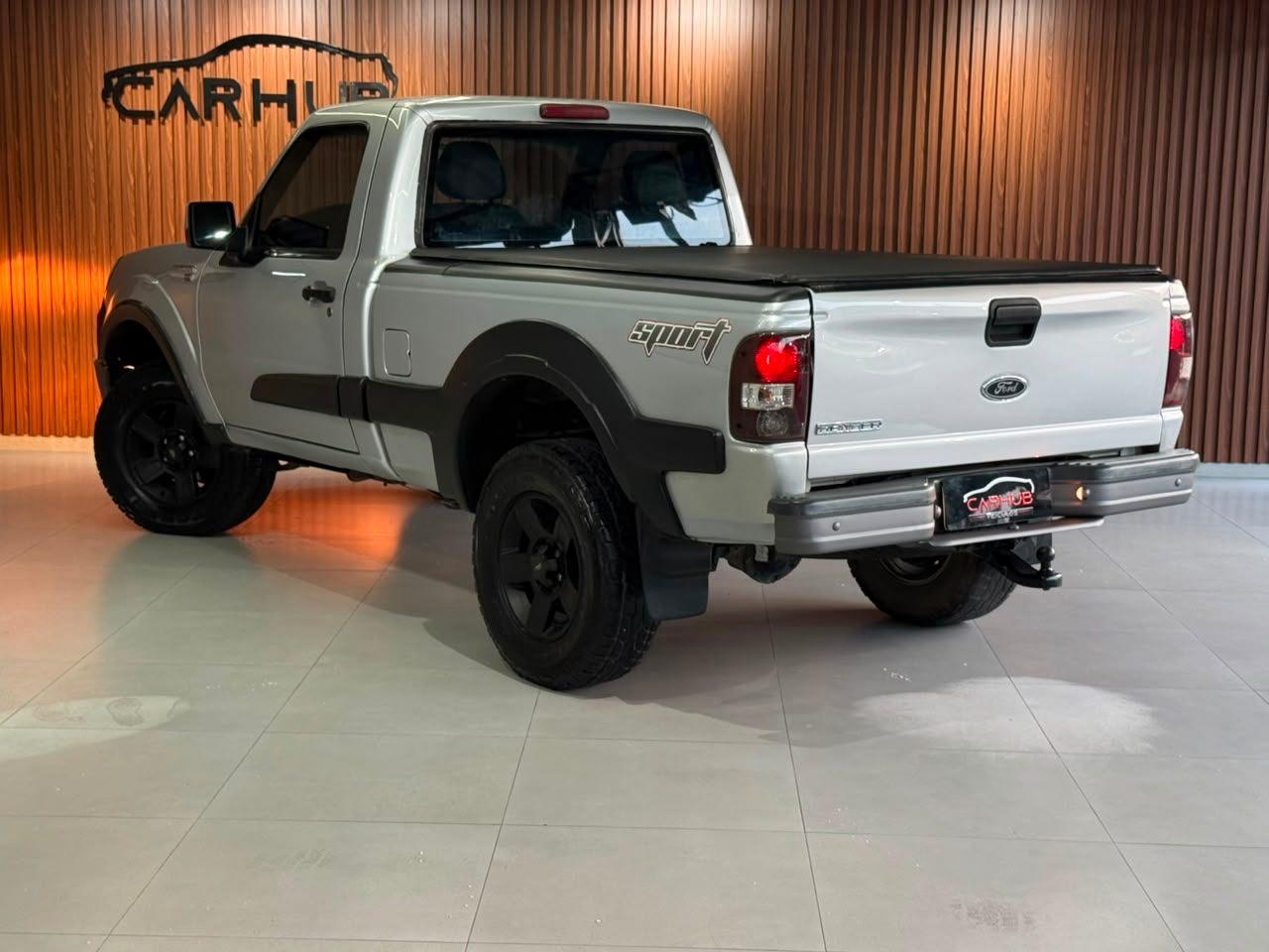 Foto numero 2 do veiculo Ford Ranger /  XLS 10A - Prata - 2010/2011