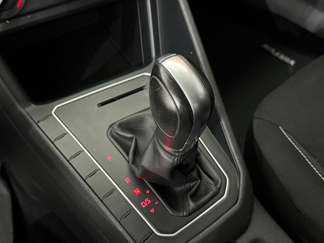 Foto numero 8 do veiculo Volkswagen Virtus W/ CL AD - Prata - 2021/2021