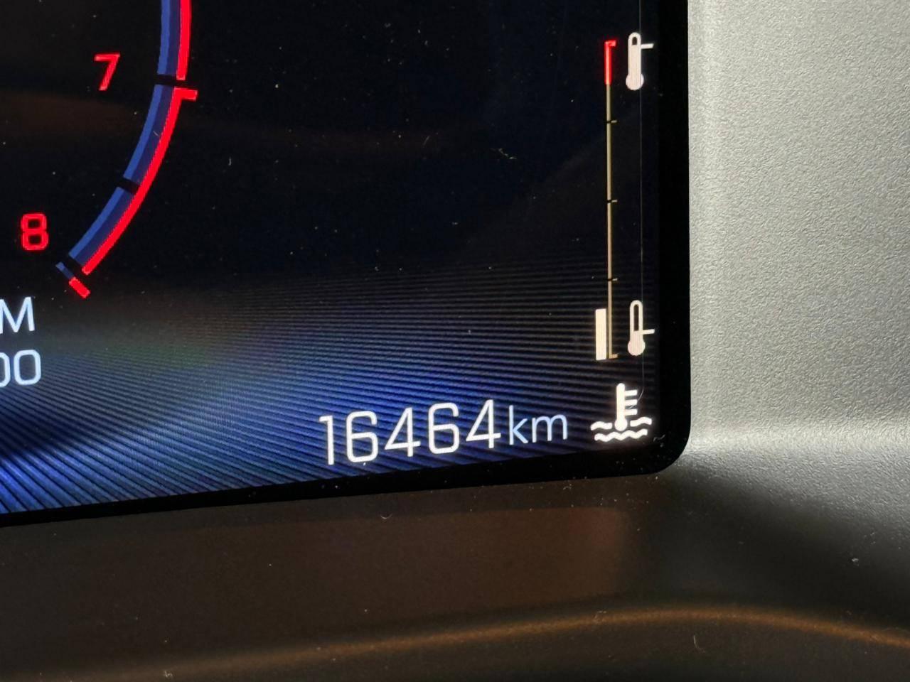 Foto numero 5 do veiculo Chevrolet Onix HEV/ 10TAT PR2 - Cinza - 2025/2026