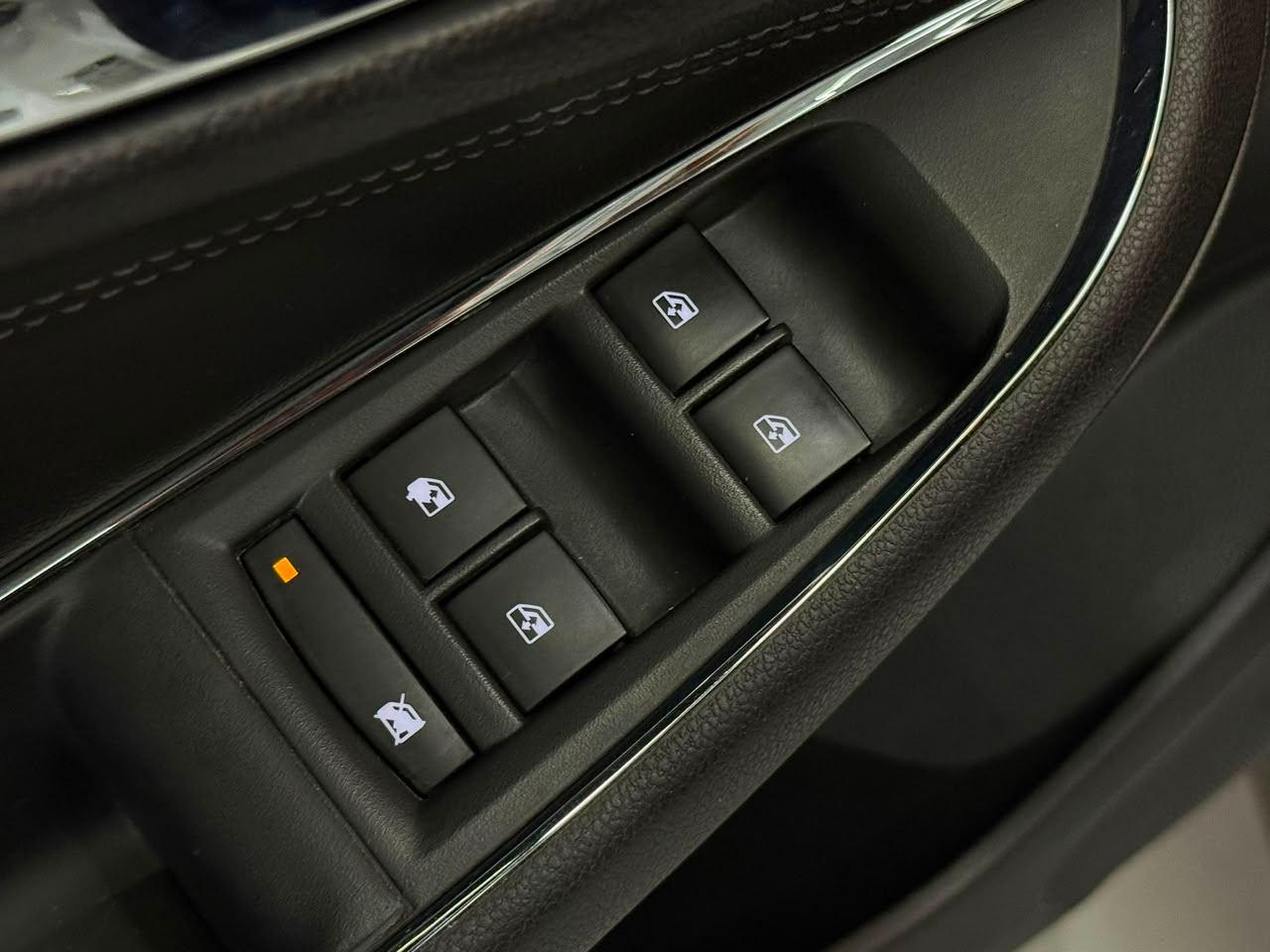 Foto numero 7 do veiculo Chevrolet Cruze LTZ 1.4 16V Turbo Flex 4p Aut.  - Branca - 2021/2022