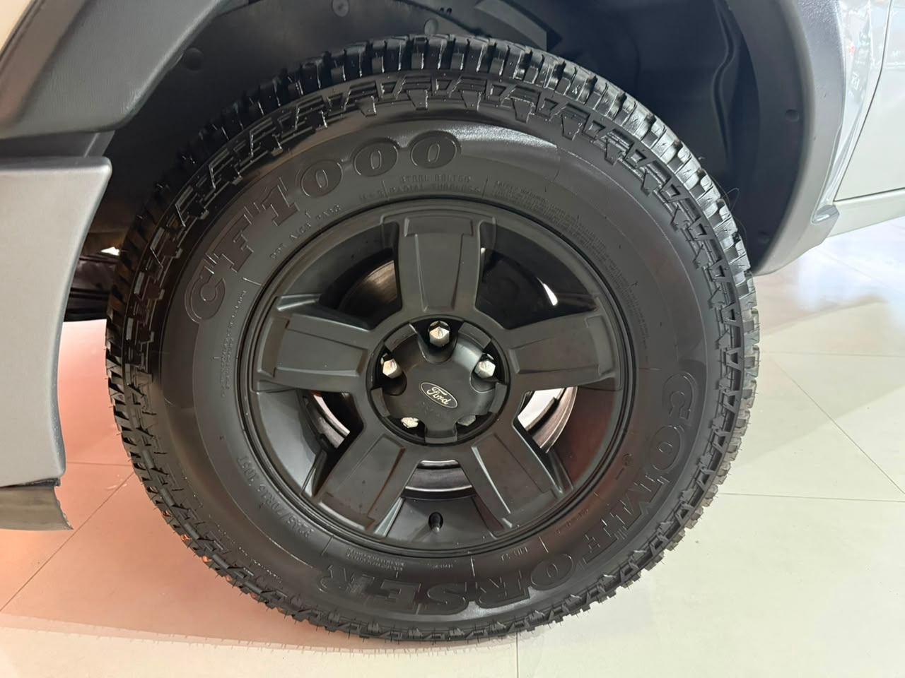 Foto numero 11 do veiculo Ford Ranger /  XLS 10A - Prata - 2010/2011