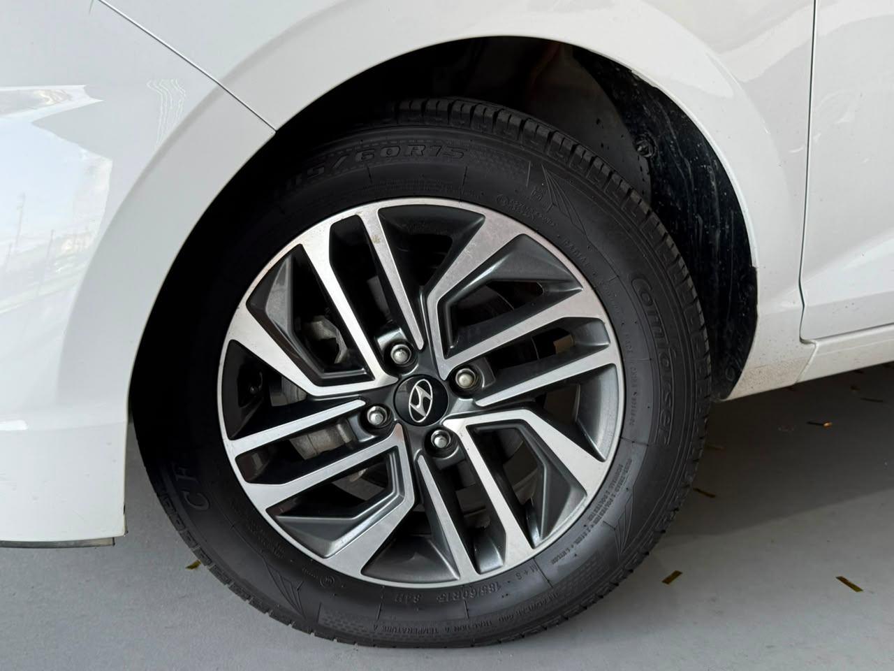 Foto numero 14 do veiculo Hyundai HB20S 10TA EVOLUT - Branca - 2020/2021