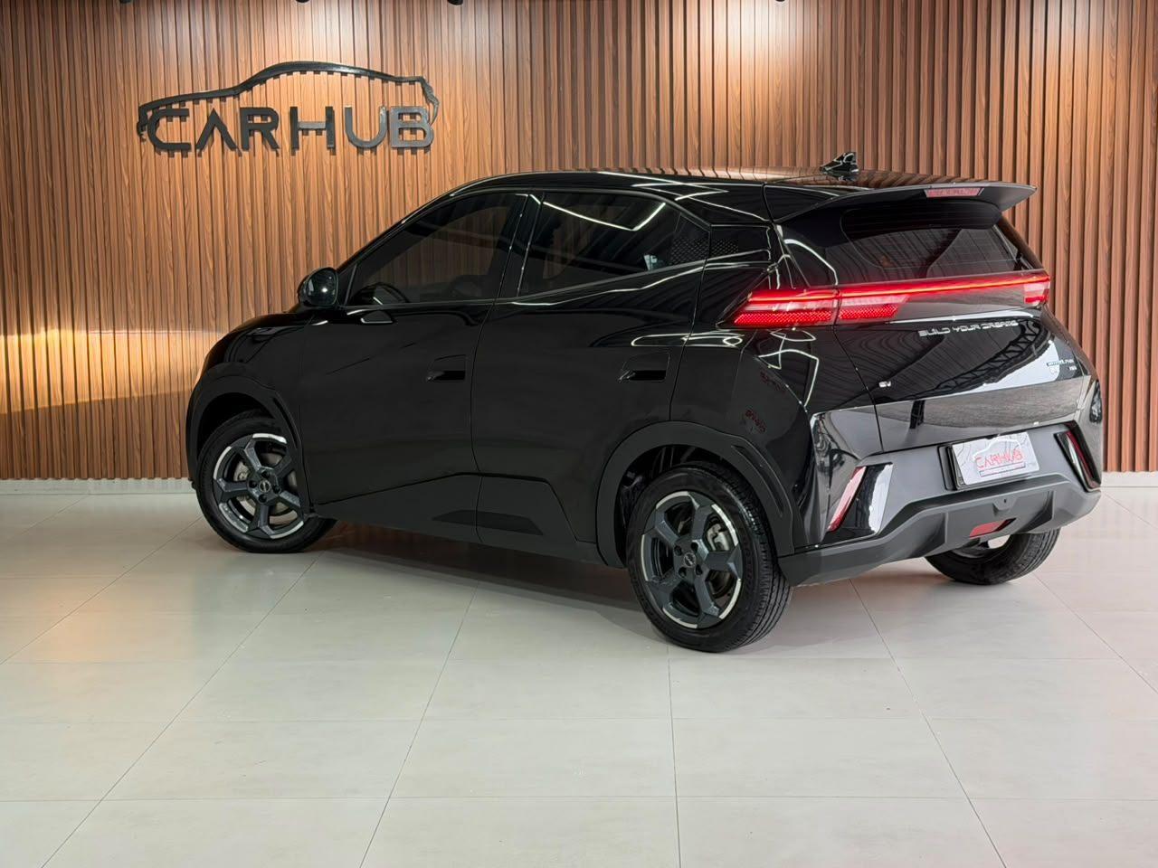 Foto numero 2 do veiculo BYD Dolphin Mini /  GS EV - Preta - 2024/2025