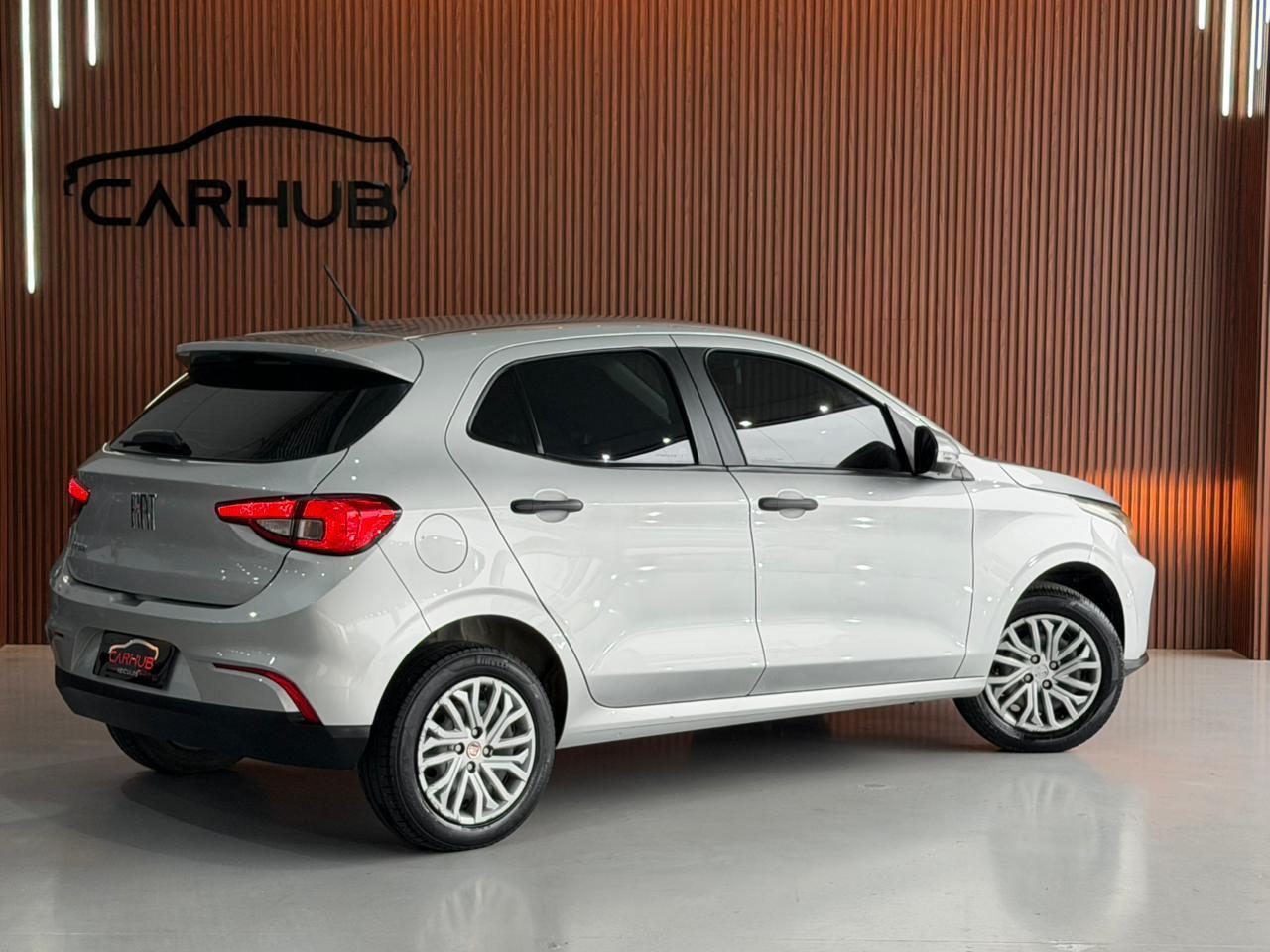 Foto numero 3 do veiculo Fiat Argo 1.0 - Prata - 2022/2023