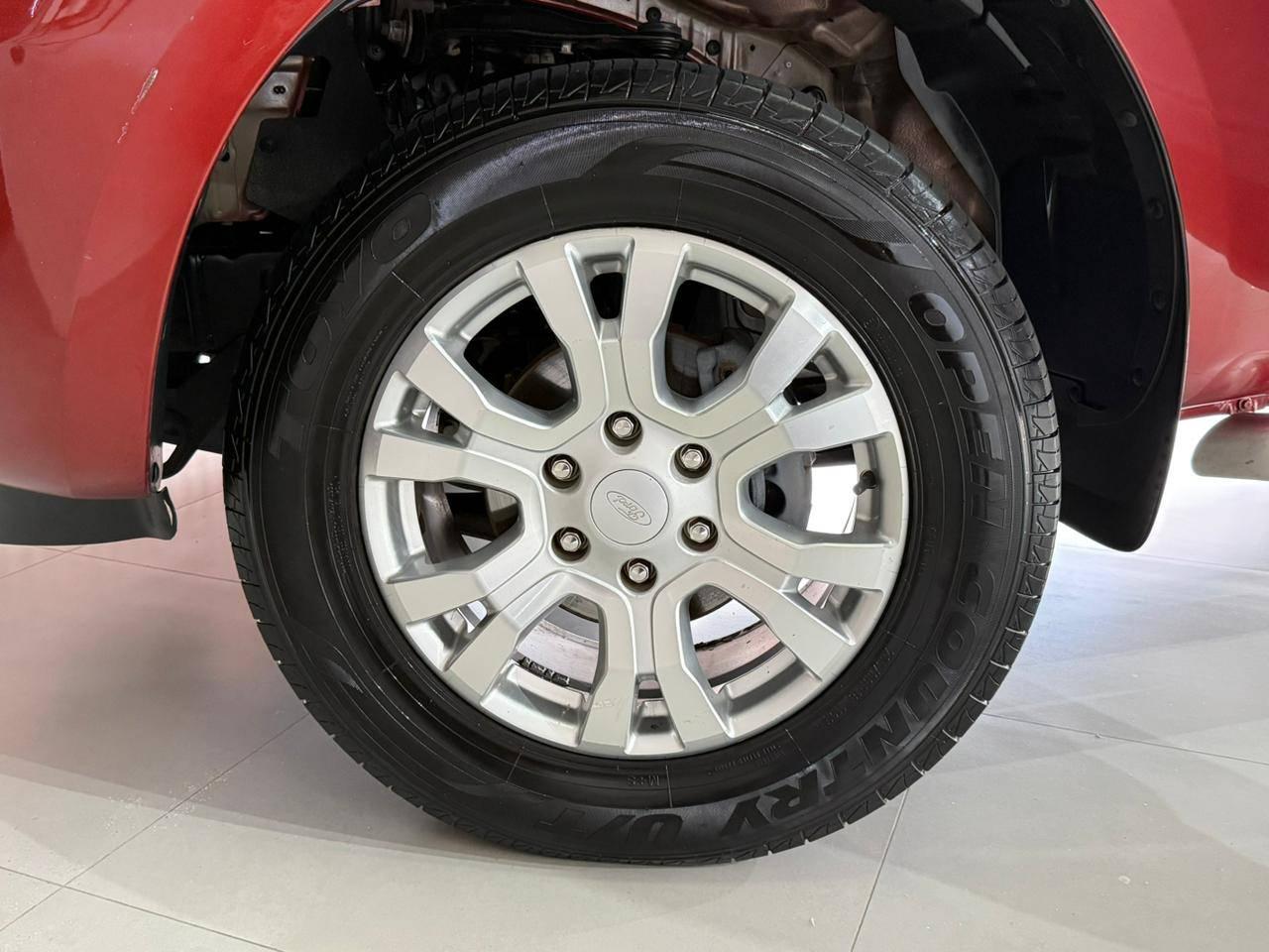 Foto numero 18 do veiculo Ford Ranger XLT 3.2 20V 4x4 CD Diesel - Vermelha - 2018/2019