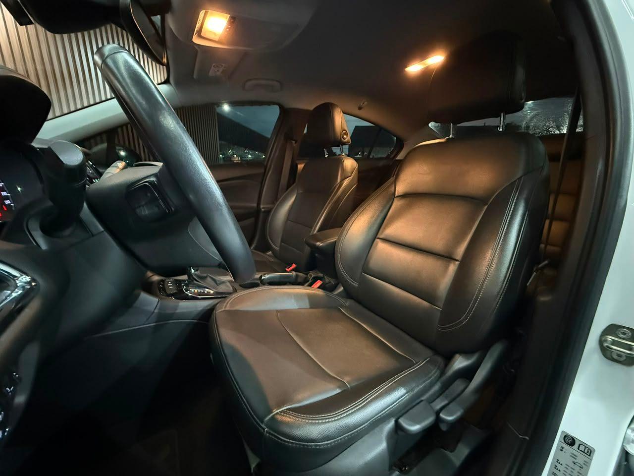 Foto numero 10 do veiculo Chevrolet Cruze LTZ 1.4 16V Turbo Flex 4p Aut.  - Branca - 2021/2022
