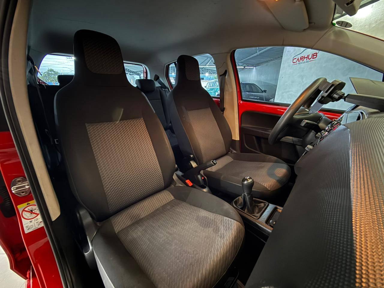 Foto numero 13 do veiculo Volkswagen Up Connect 1.0 TSI Total Flex 12V 5p - Vermelha - 2019/2020