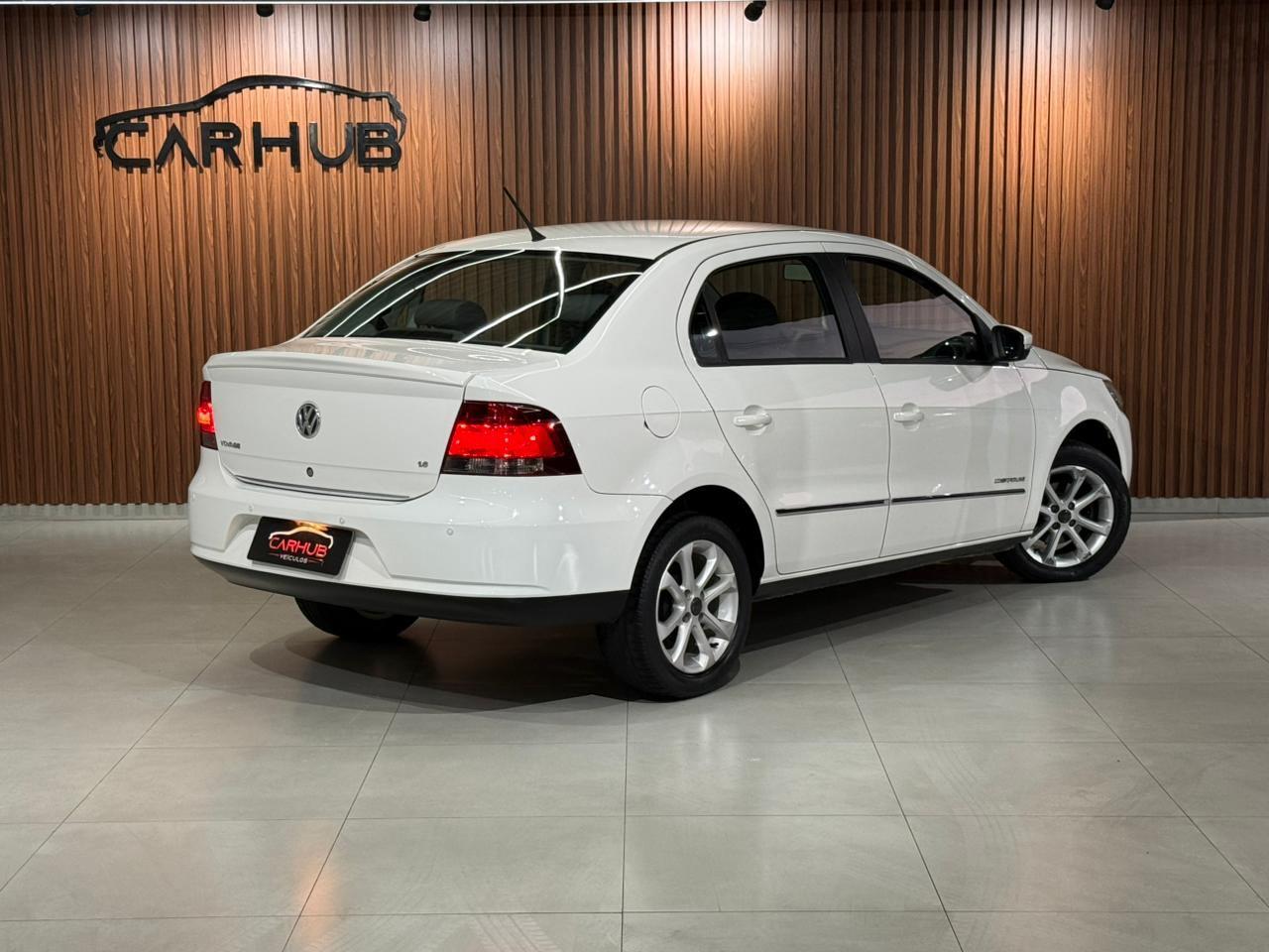 Foto numero 3 do veiculo Volkswagen Voyage COMF/Highli. 1.6 T.Flex 8V 4p  - Branca - 2011/2012