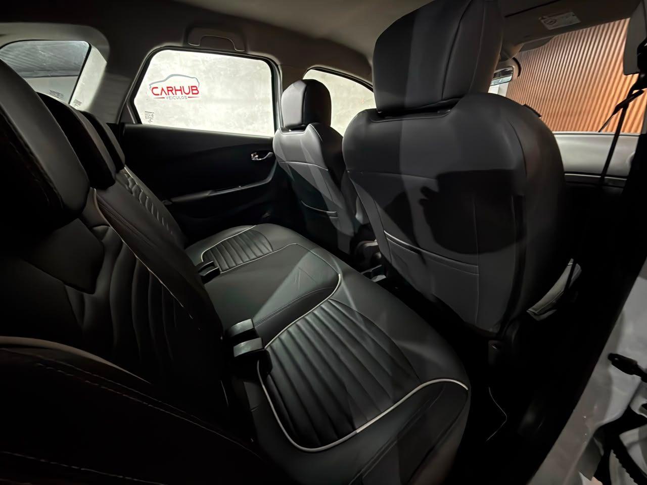 Foto numero 12 do veiculo Renault Captur Intense 1.6 16V Flex 5p Aut.  - Branca - 2018/2019