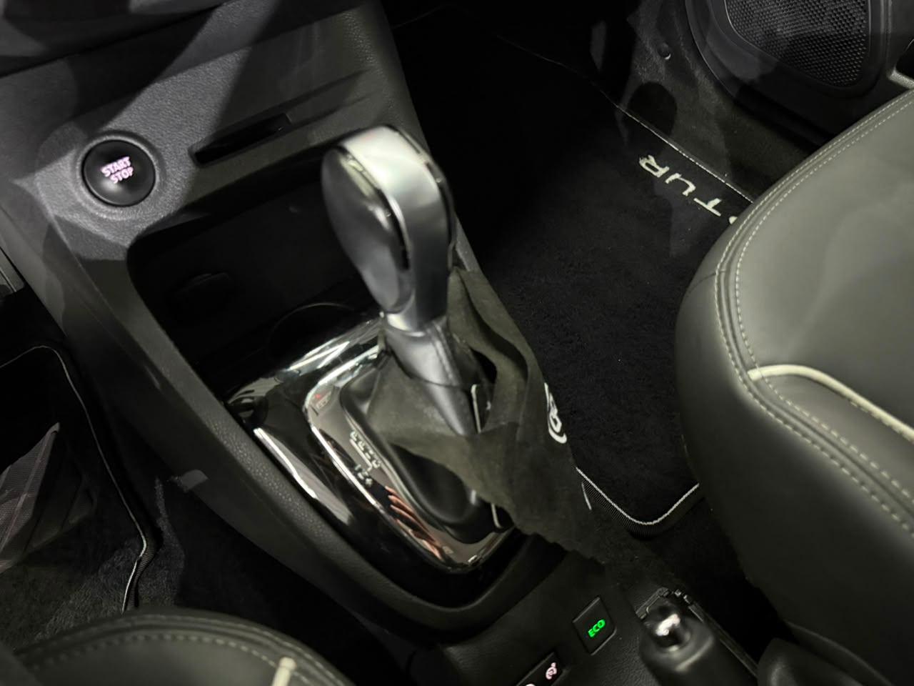 Foto numero 8 do veiculo Renault Captur Intense 1.6 16V Flex 5p Aut.  - Branca - 2018/2019