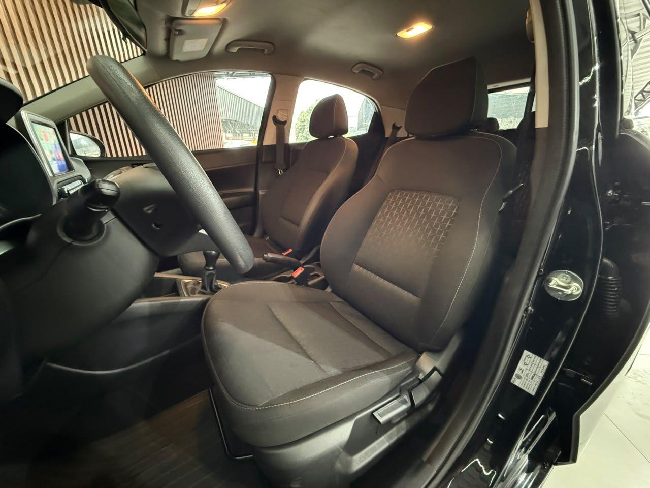 Foto numero 10 do veiculo Hyundai HB20 Comfort 1.0 Flex 12V Mec. - Preta - 2023/2024