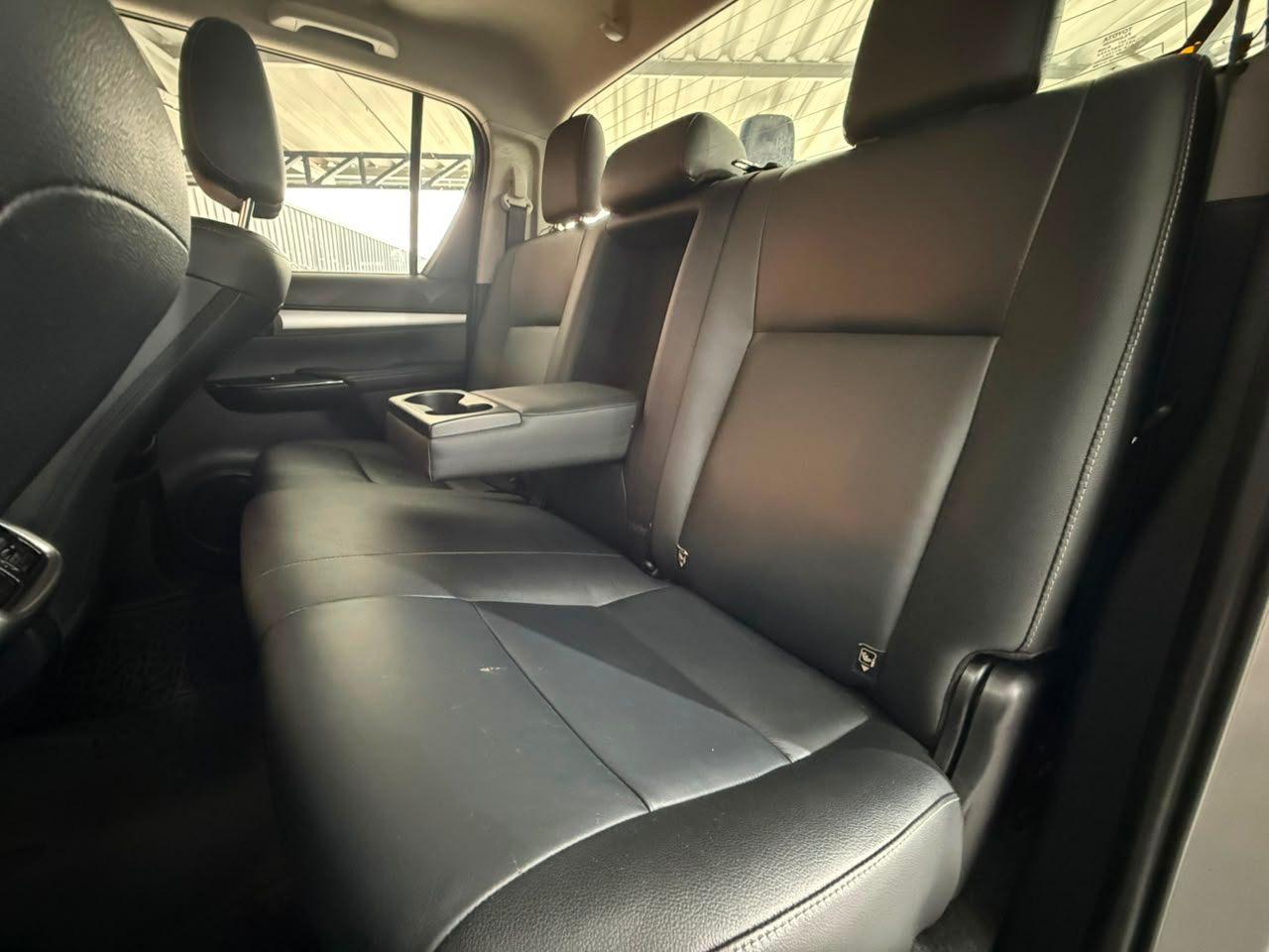 Foto numero 14 do veiculo Toyota Hilux CD SRV 4x4 2.8 TDI Diesel Aut.  - Prata - 2019/2019
