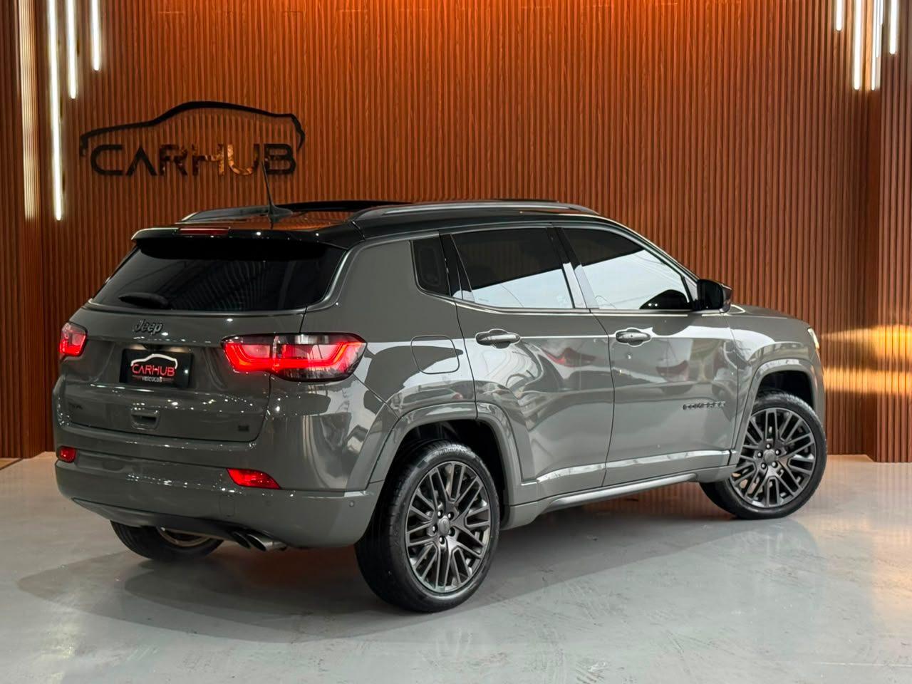 Foto numero 3 do veiculo Jeep Compass S T270 1.3 TB 4x2 Flex Aut.  - Cinza - 2021/2022